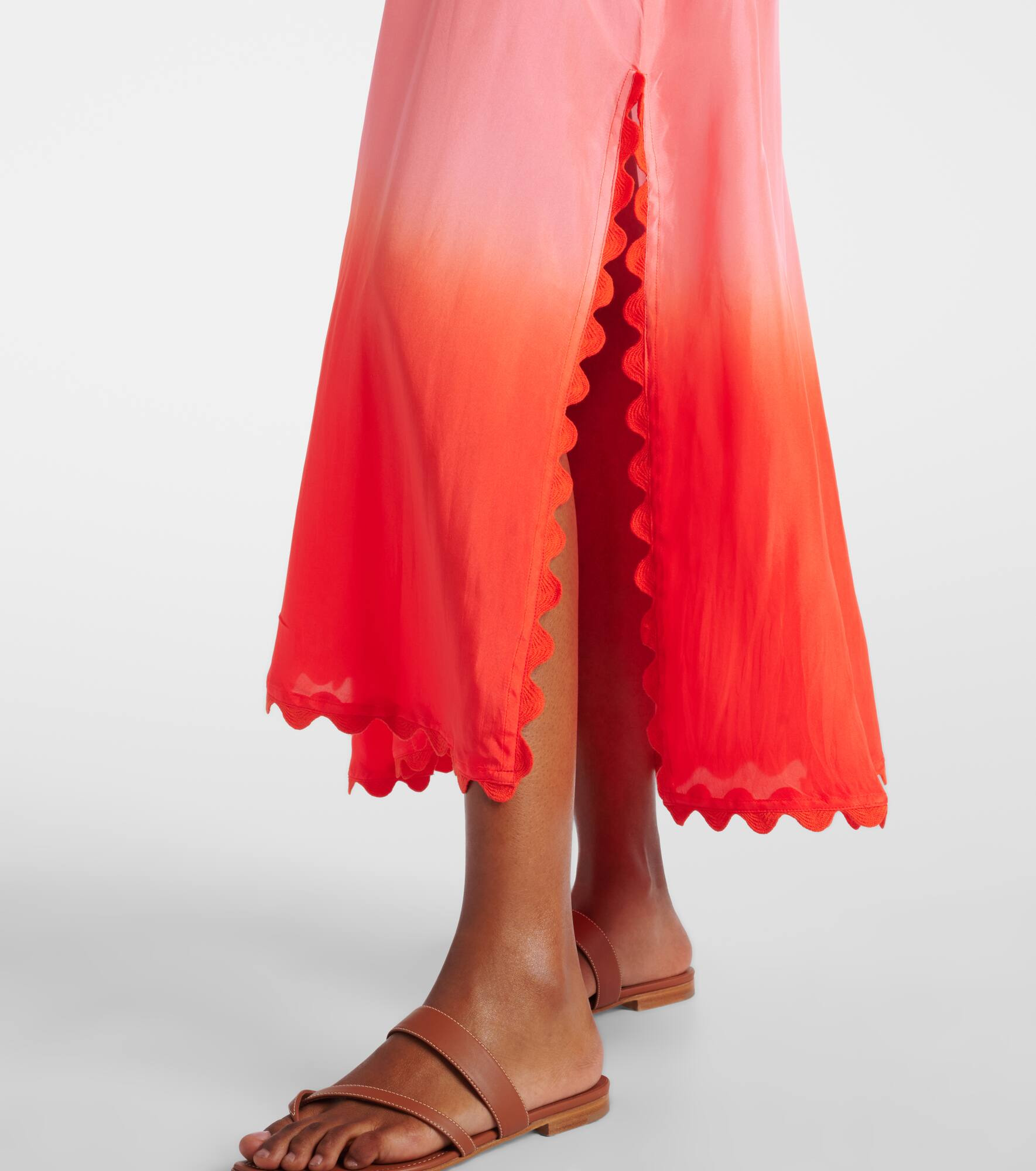 Scalloped silk slip dress - 5