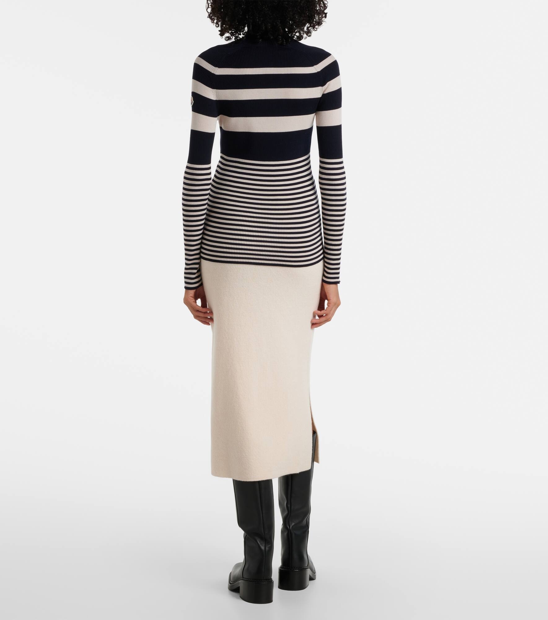 Wool sweater - 3