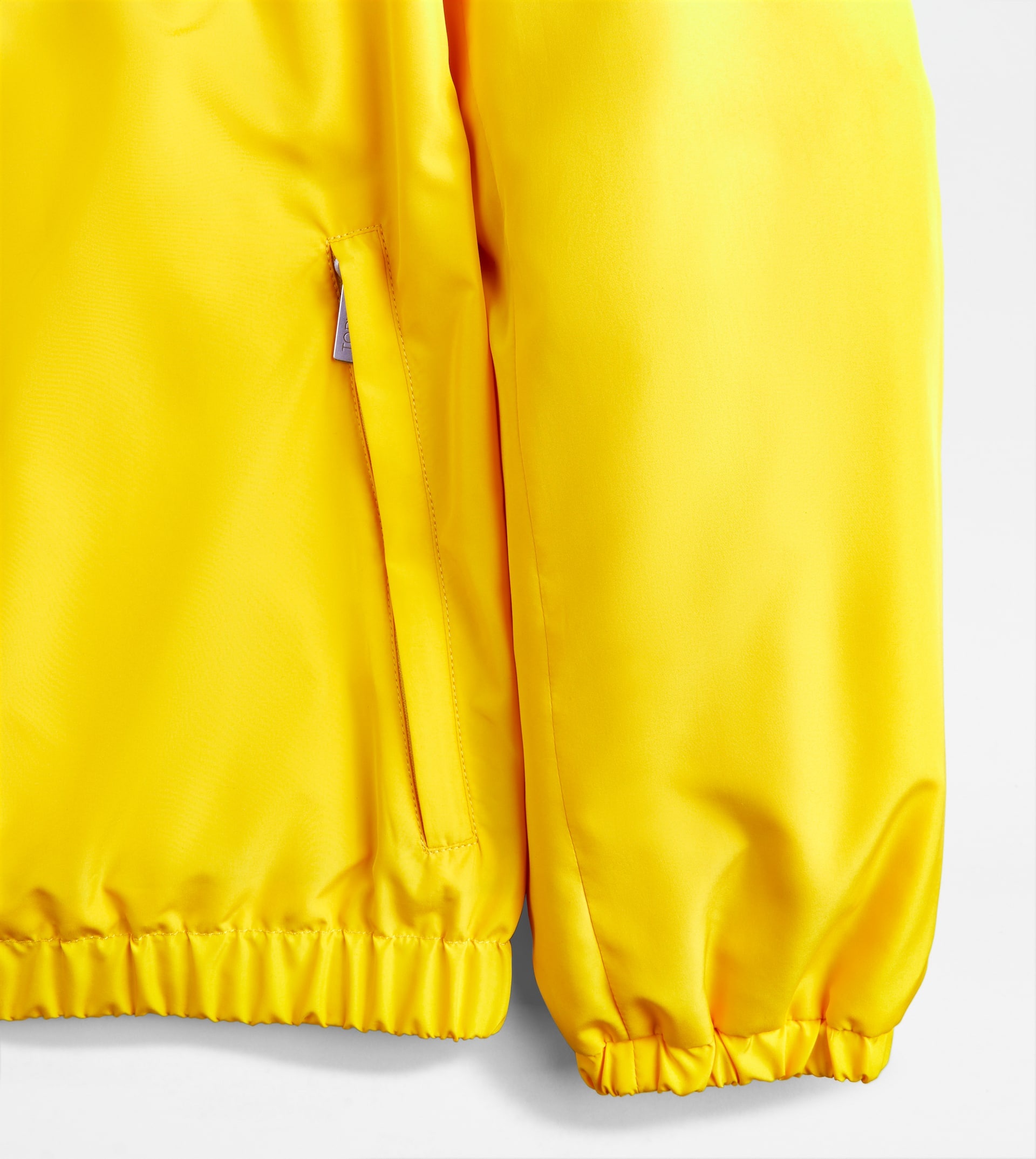 WINDBREAKER - YELLOW - 7