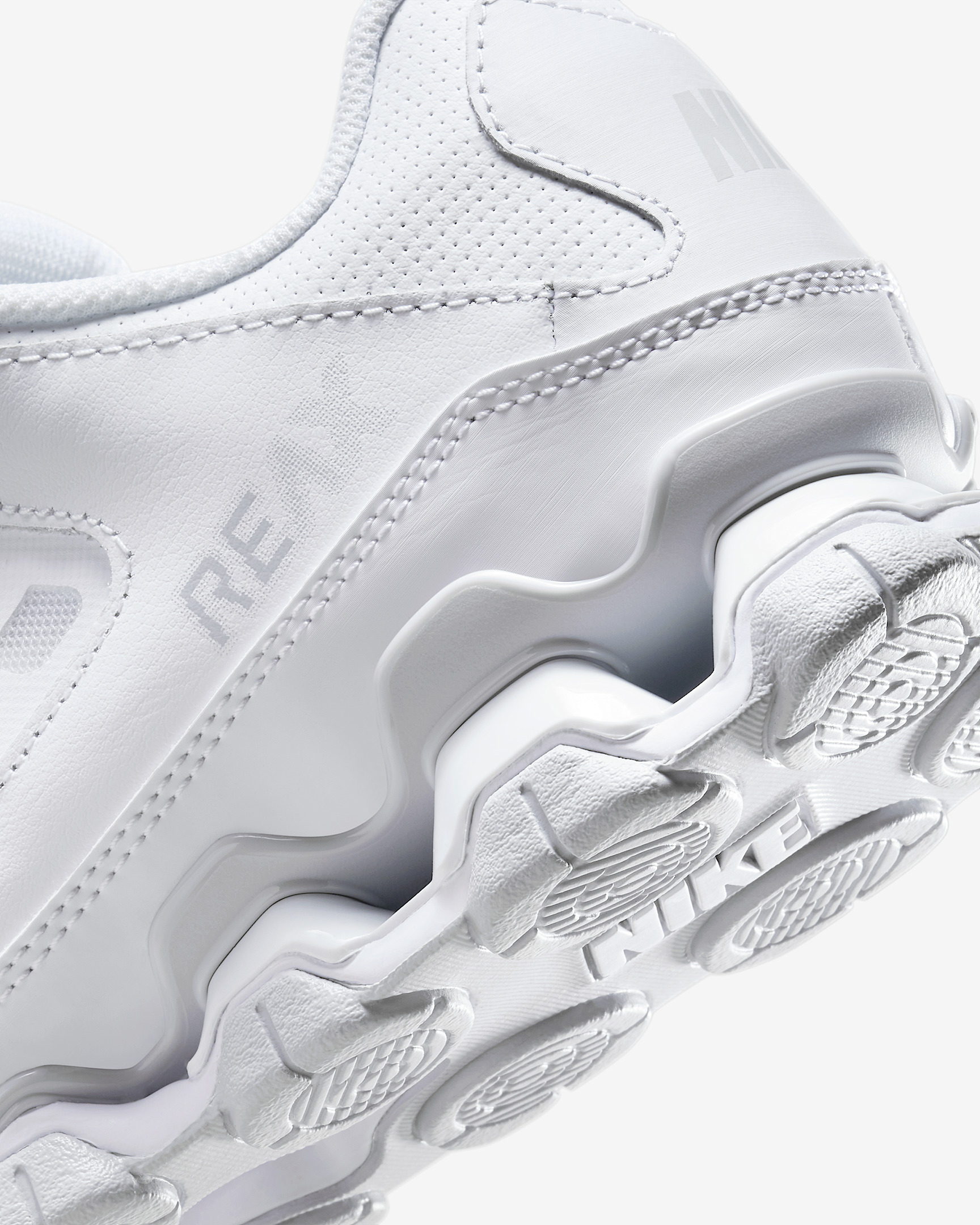 Nike Reax 8 TR Women's Workout Shoes - 8