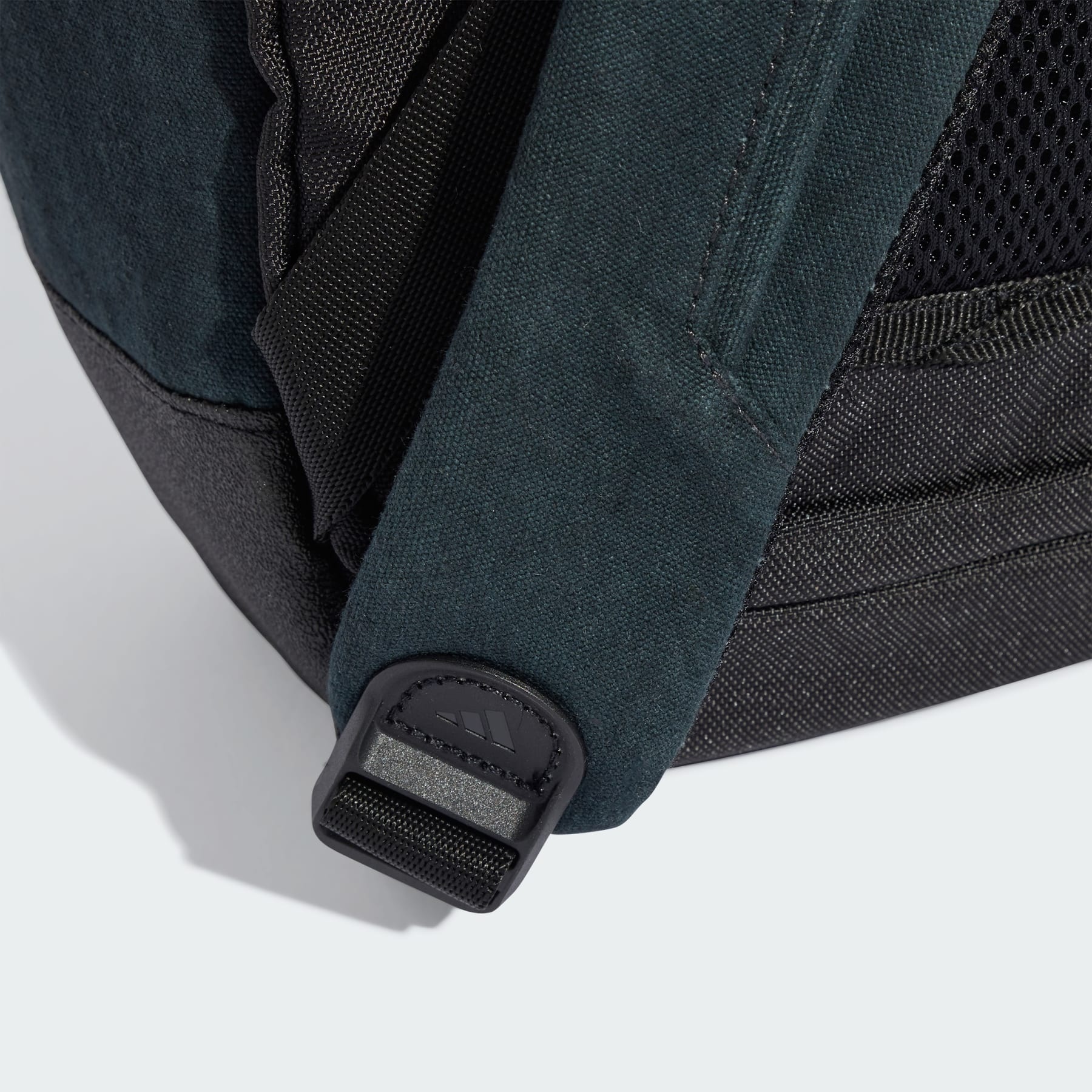 adidas Utility Backpack 7