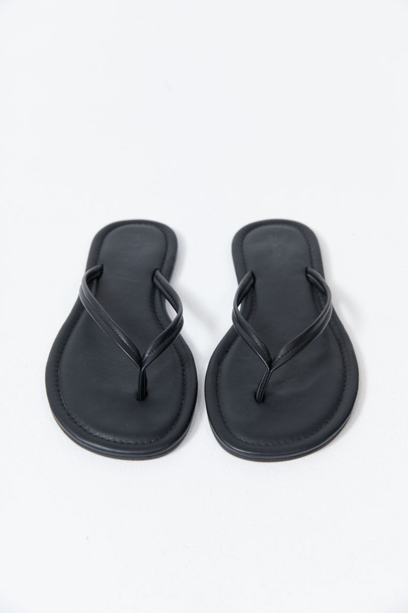 Thong Detail Slide - Black - 3