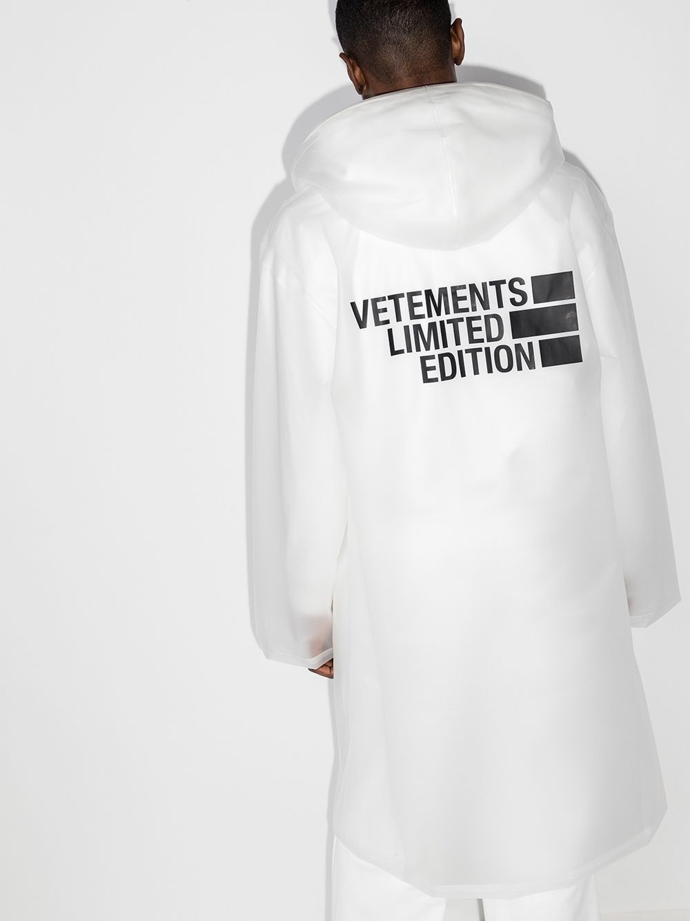 logo print hooded raincoat - 3