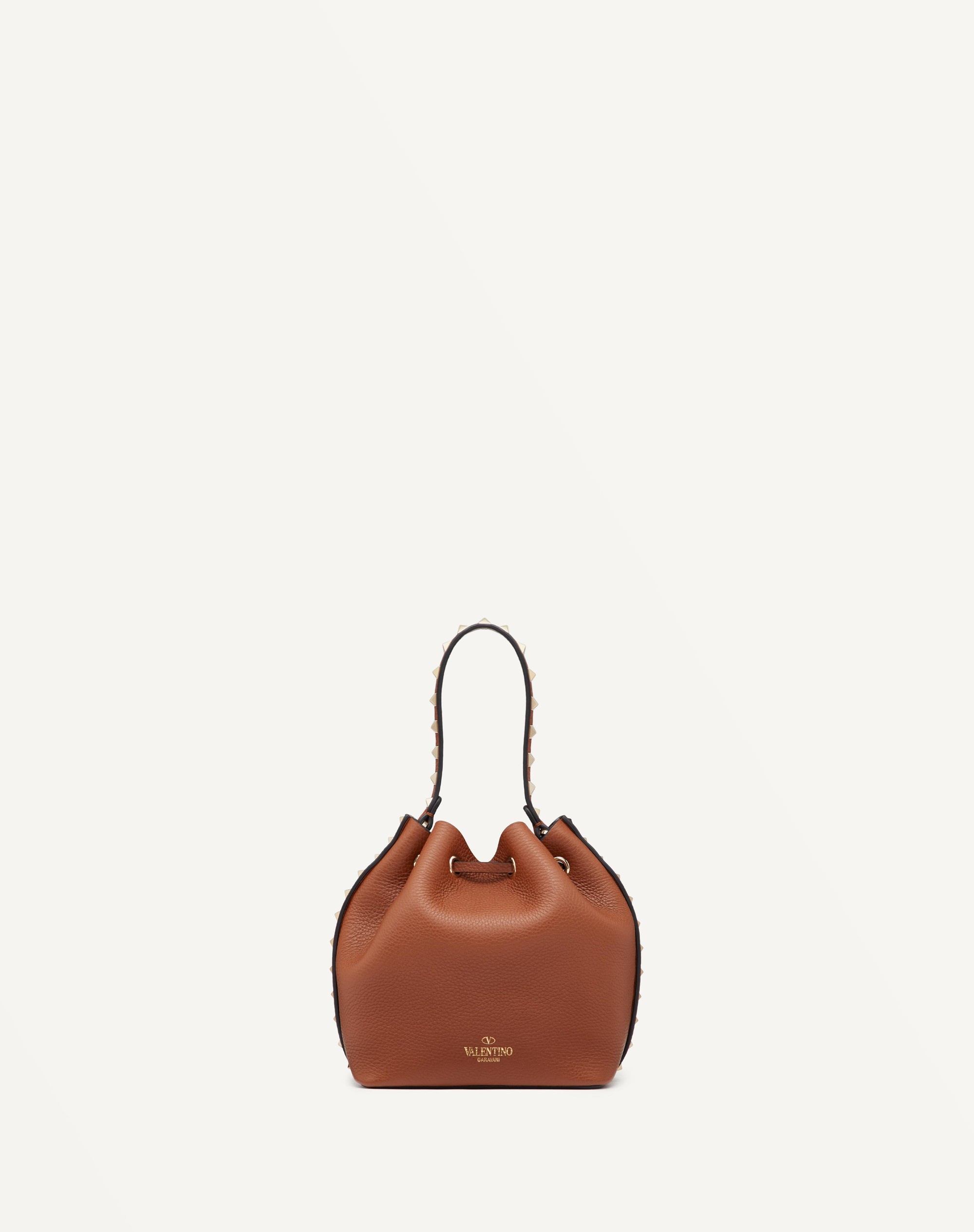 ROCKSTUD GRAINY CALFSKIN BUCKET BAG - 4