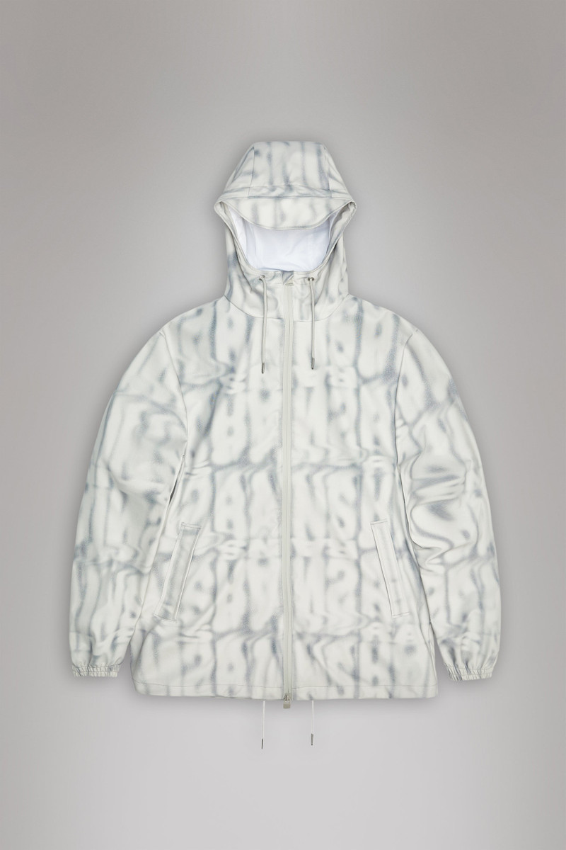 Storm Breaker Spray 1