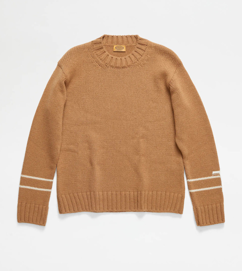 ROUND NECK JUMPER IN CASHMERE BLEND - BROWN 1