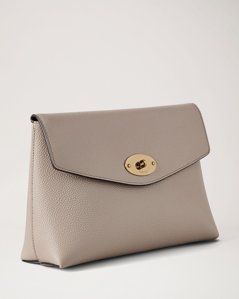 Mulberry Large Darley Cosmetic Pouch
Cashmere Taupe Small Classic Grain outlook