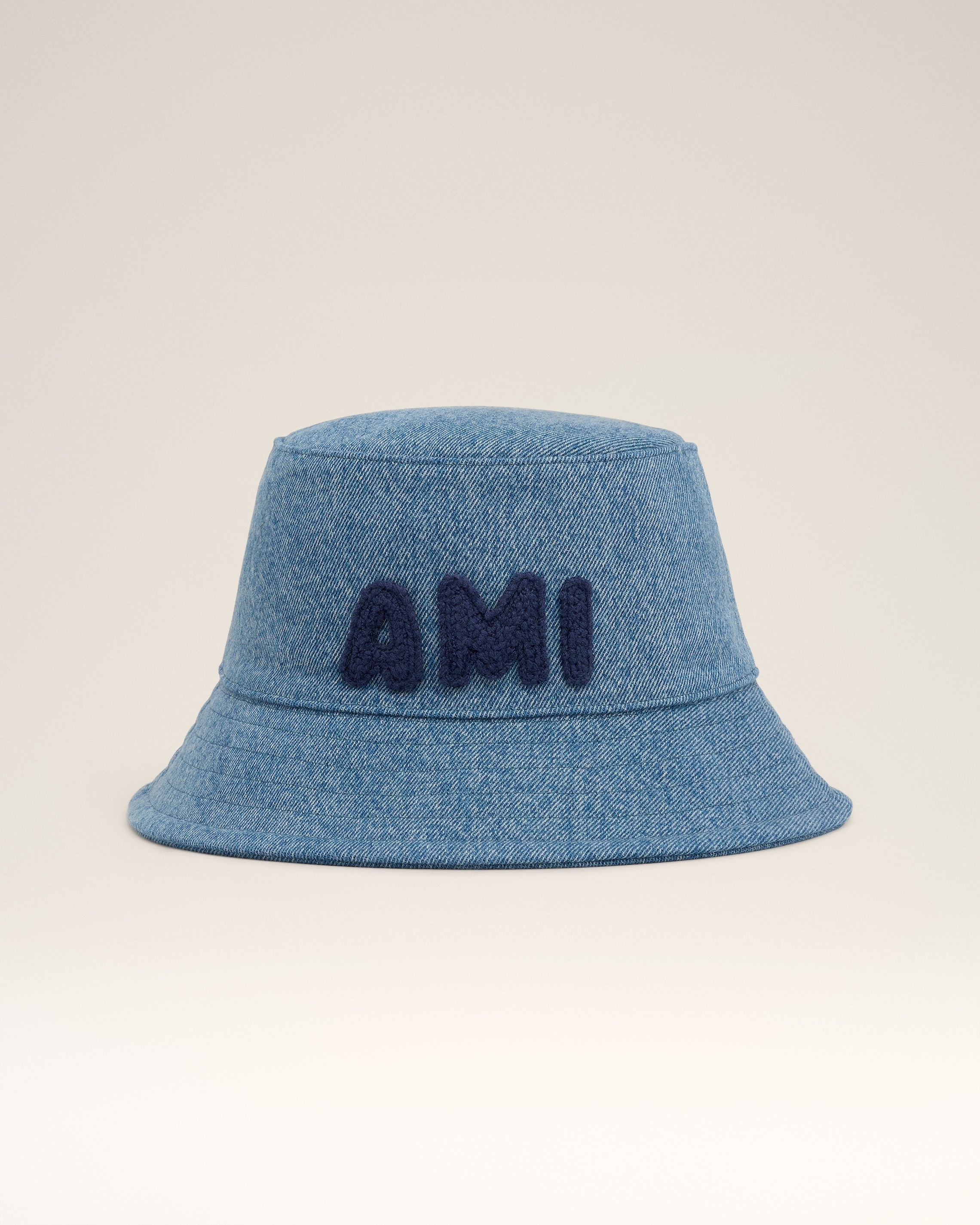 BLUE COTTON AMI PARIS PATCH BUCKET HAT - 4