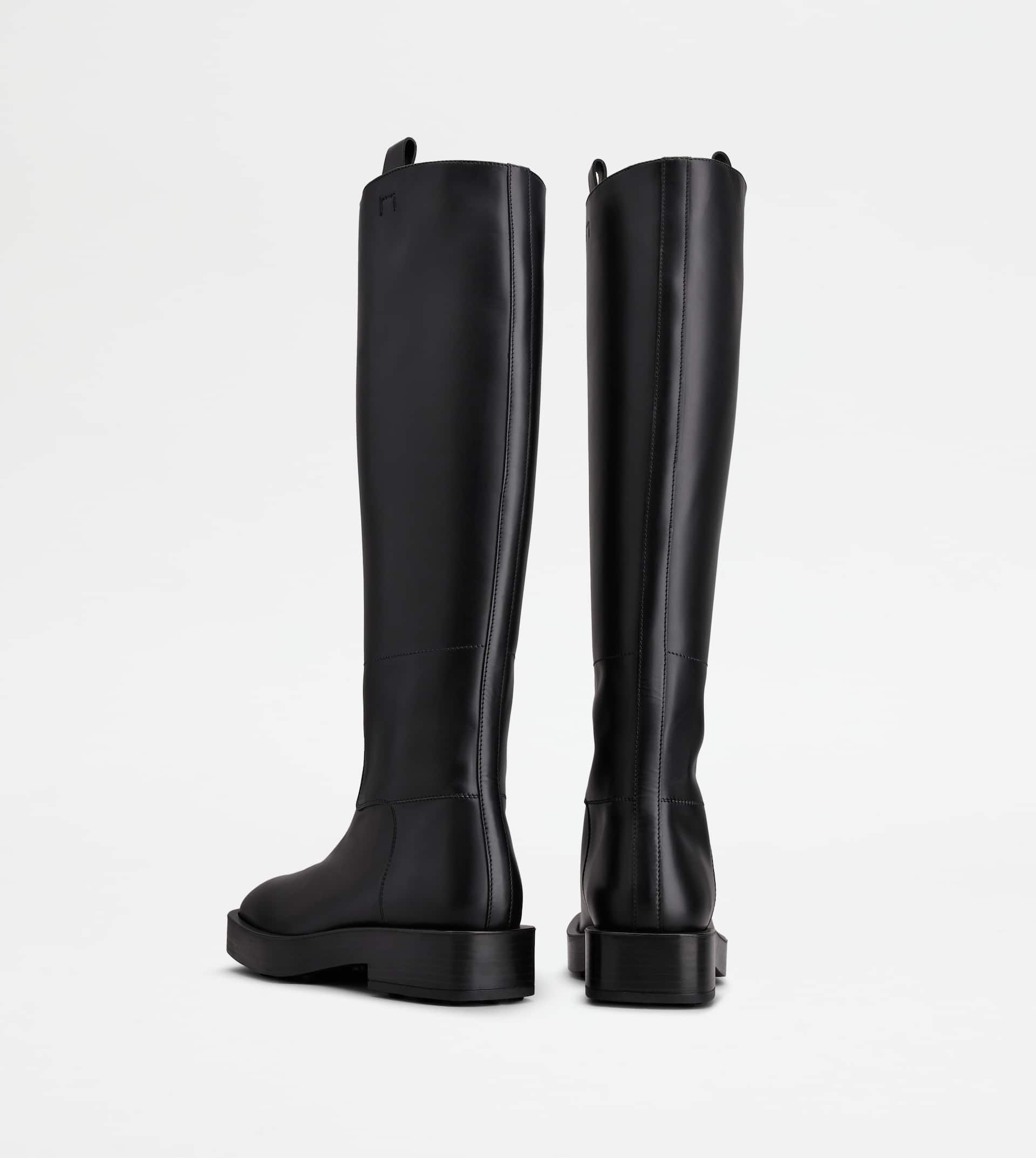 BOOTS IN LEATHER - BLACK - 3
