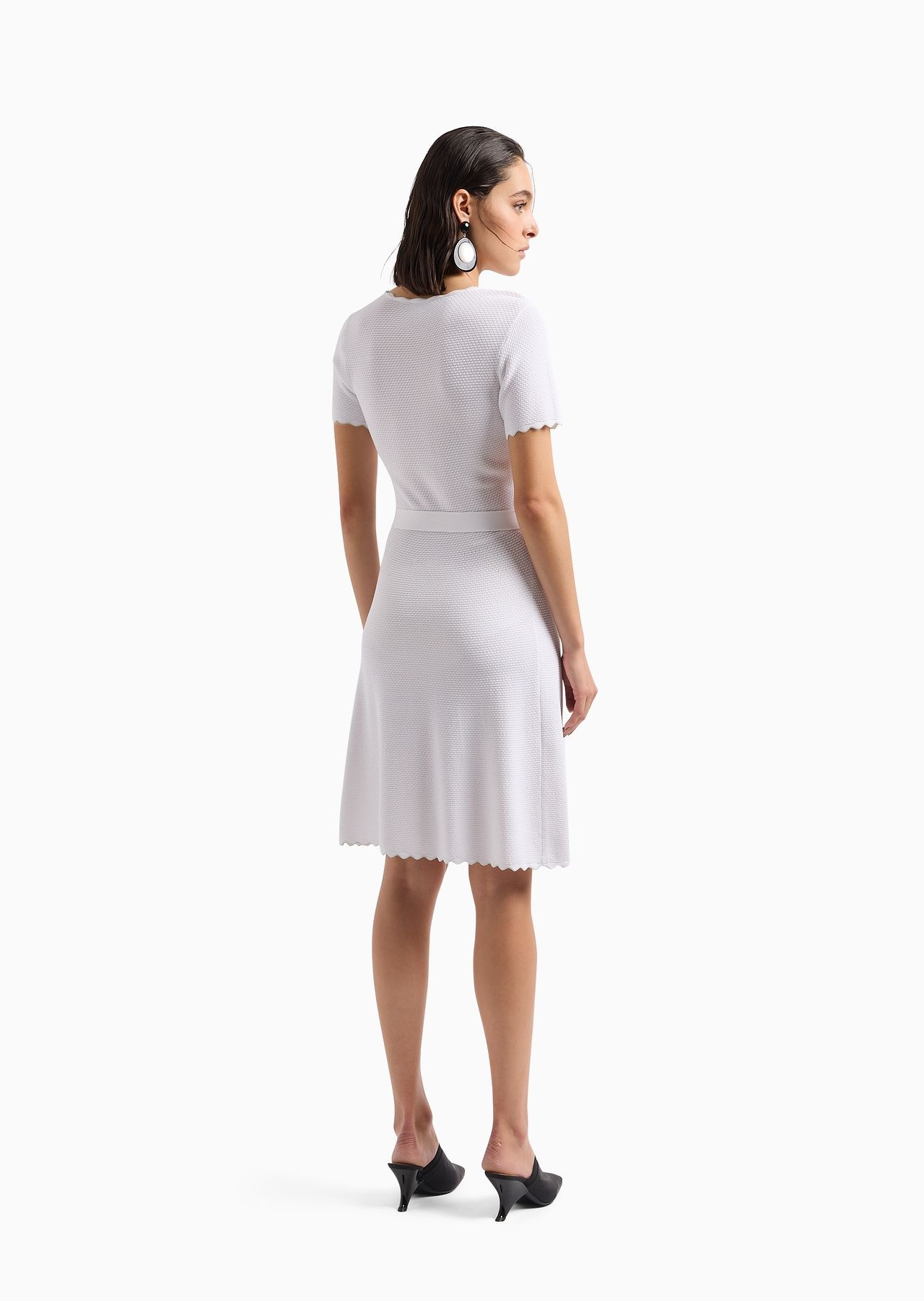 Moss-stitch knit flared dress with belt - 3