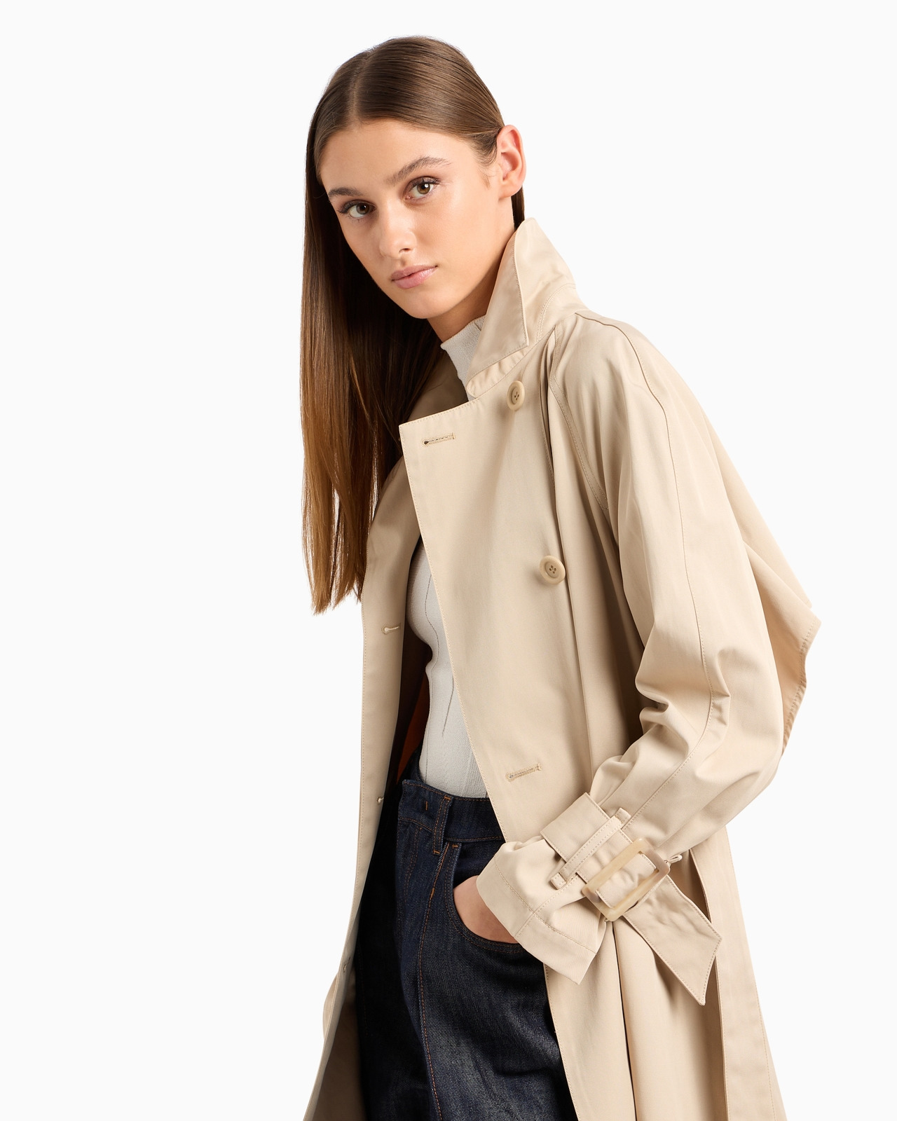Double-breasted trench coat with belt in water-repellent technical cotton - 5