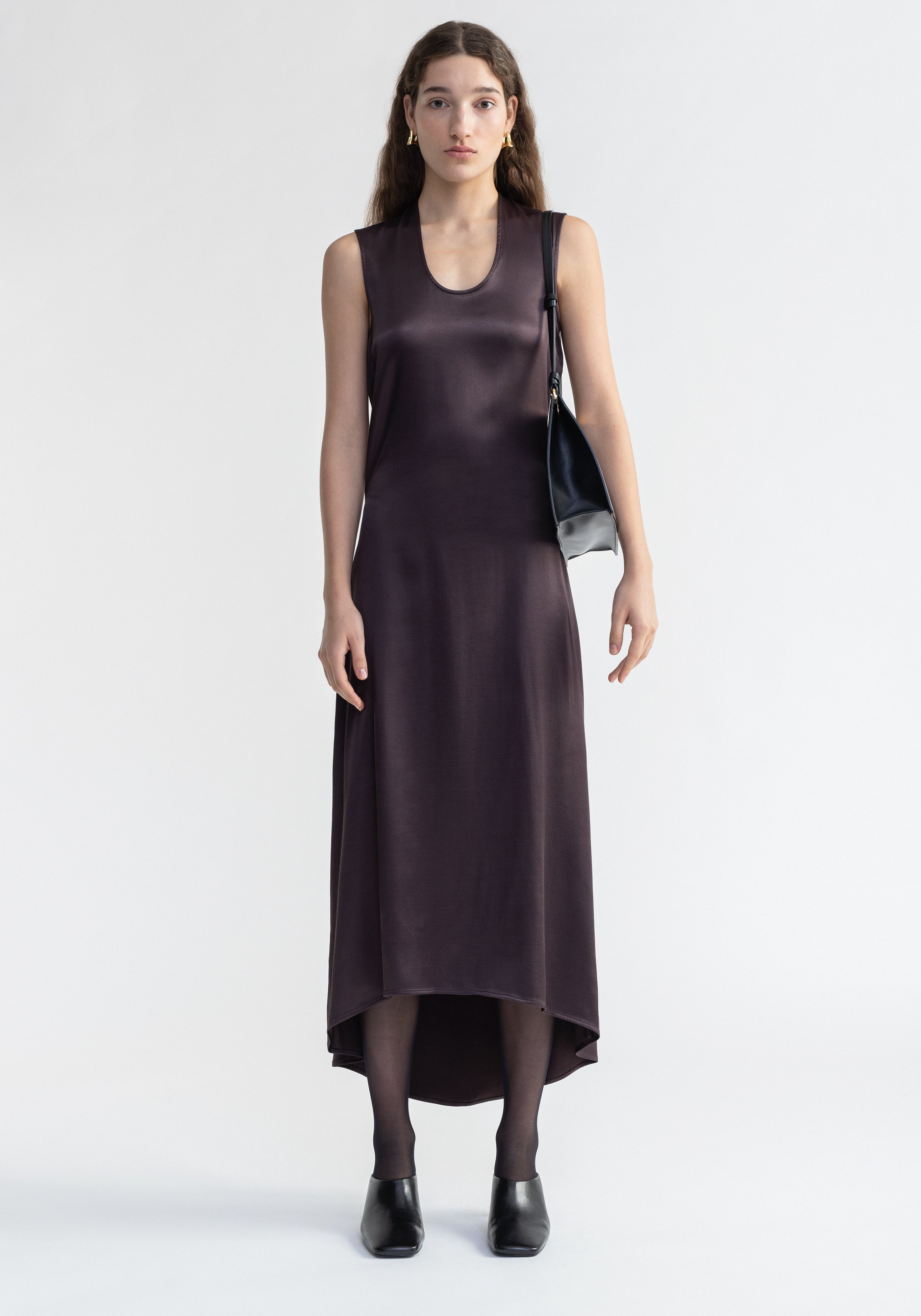 SANSA
Satin asymmetrical midi dress - 3