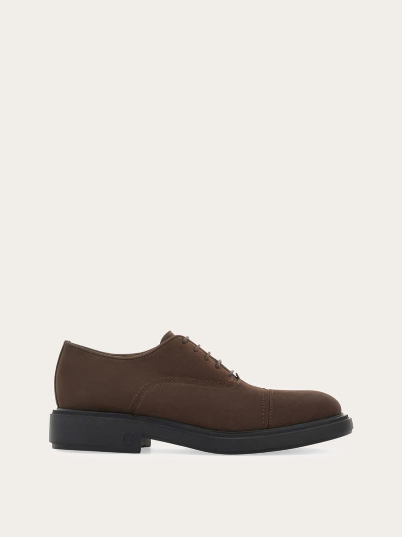 Oxford with toe cap 1