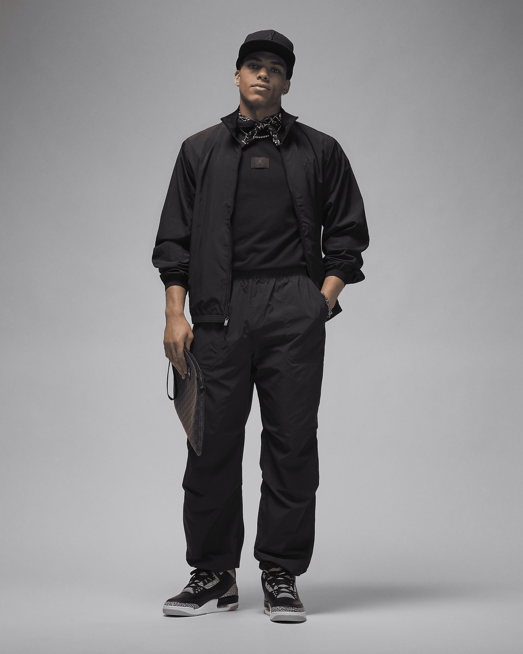 Jordan Essentials Men's Woven Pants - 8