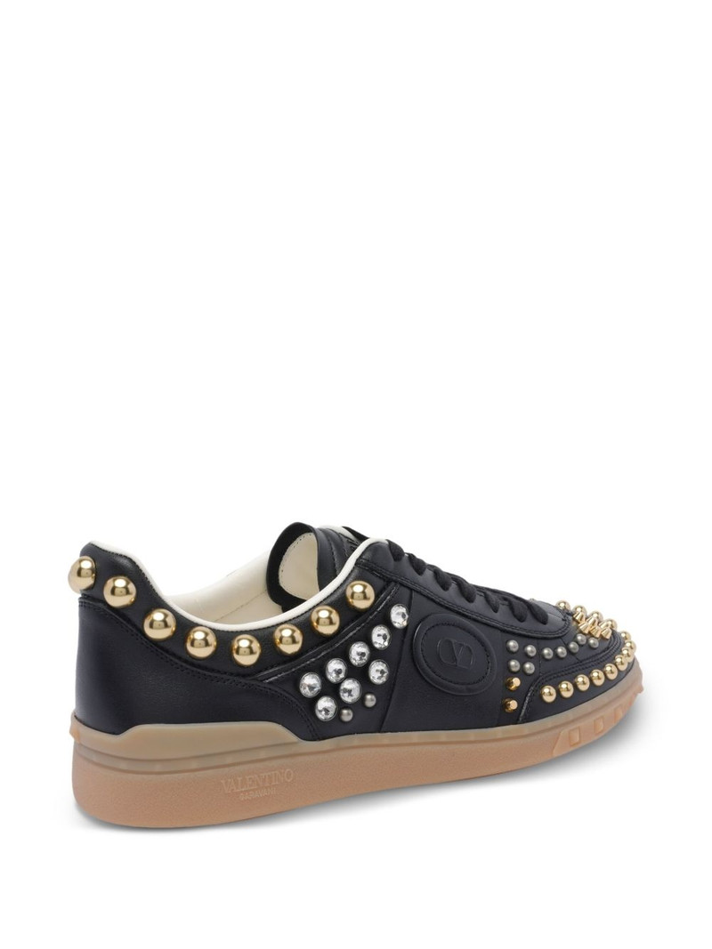 Upvillage sneakers 3
