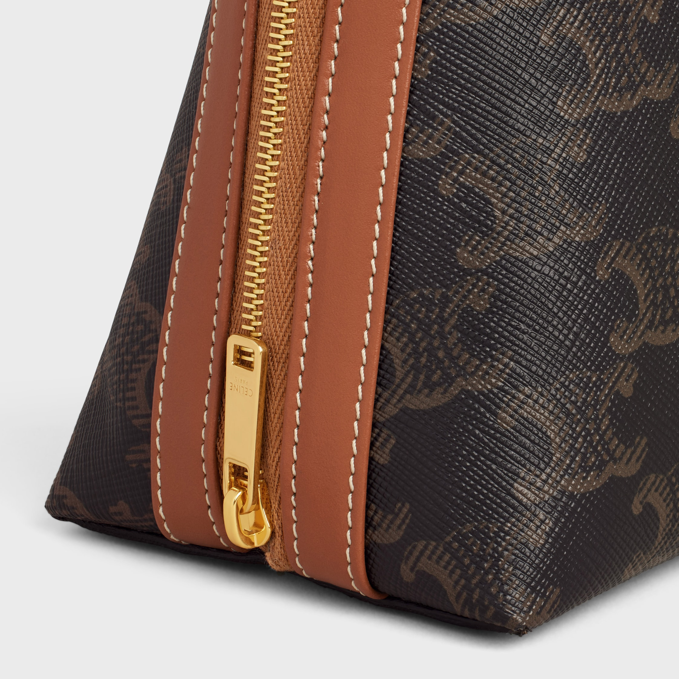 LARGE COSMETIC POUCH IN TRIOMPHE CANVAS AND CALFSKIN - 4