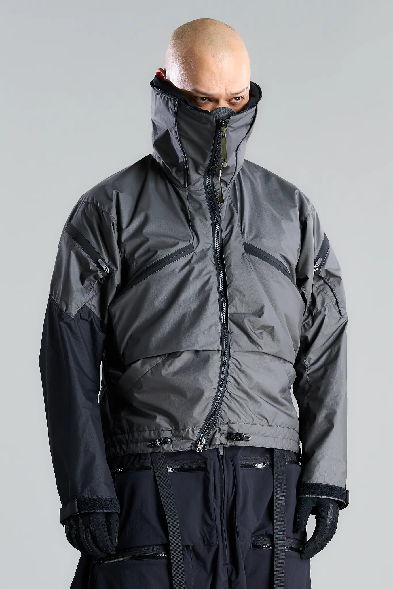 J104U-WS 2L Windstopper® Jacket Gray/Black - 9