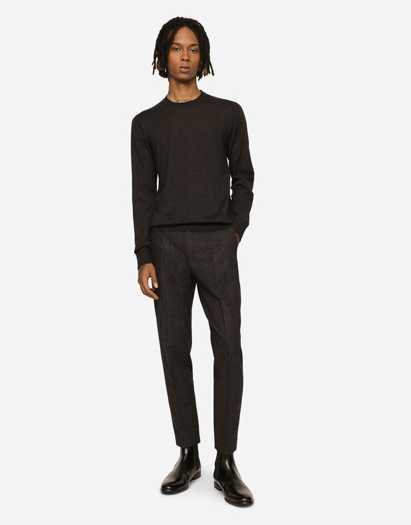 Crewneck sweater in cashmere 3