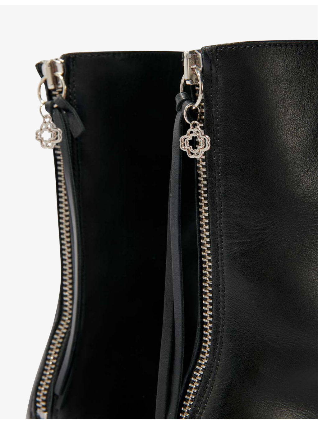 CLover-embellished kitten-heel leather ankle boots - 5