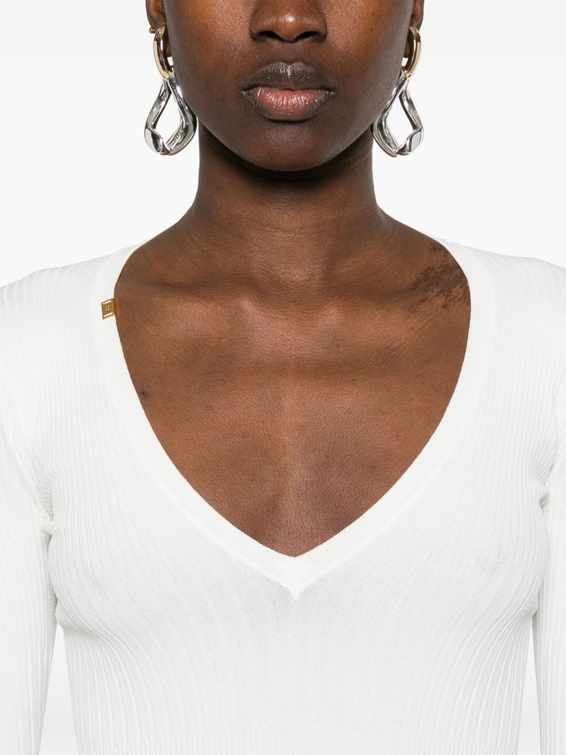 V-neck ribbed top 5