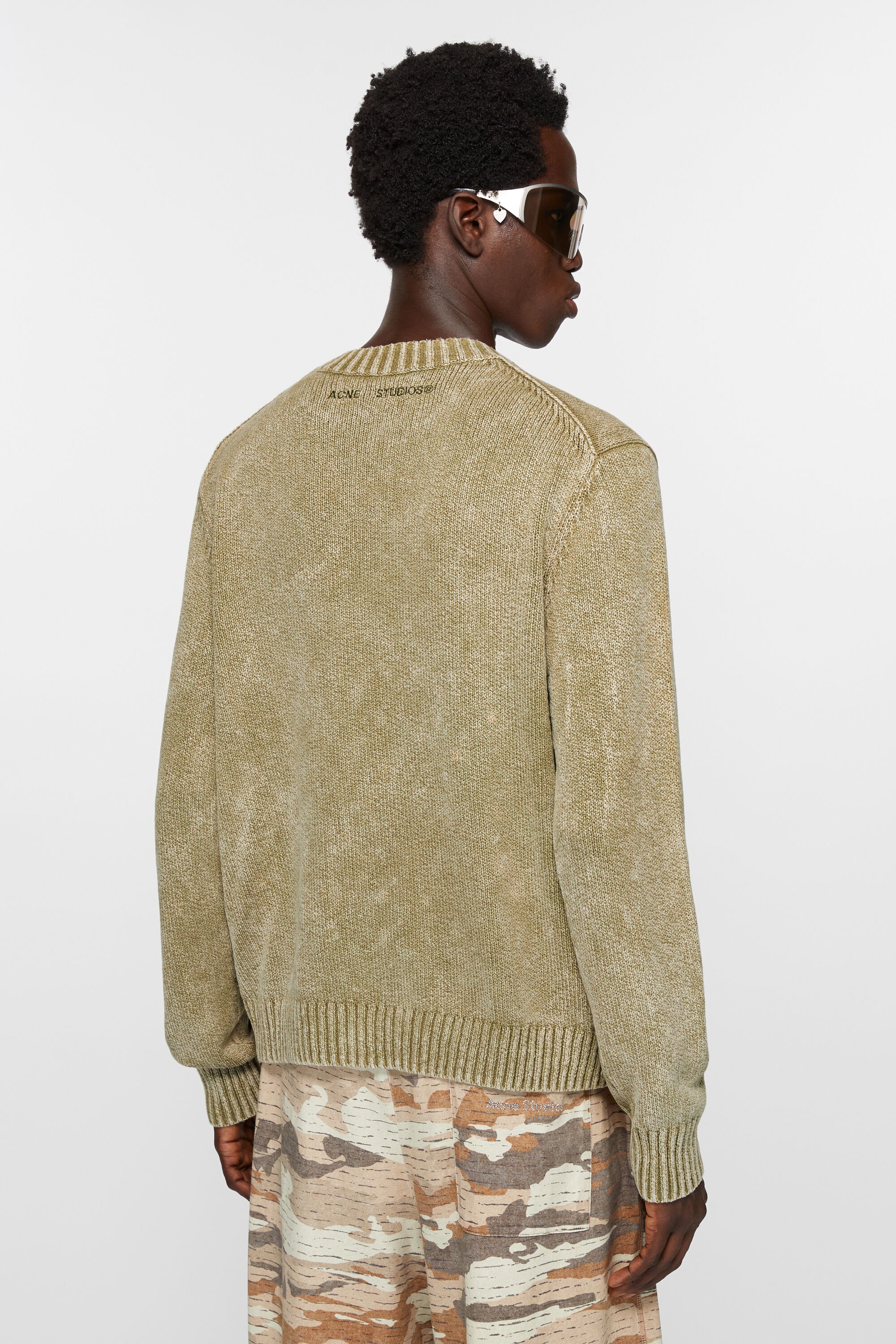 Acid wash jumper - Olive green - 3