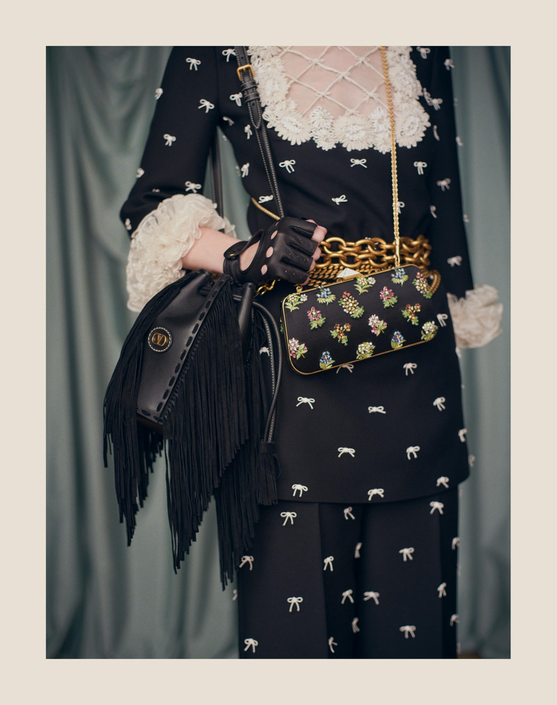 CARRY SECRETS SATIN MINAUDIERE WITH FLORAL EMBROIDERY 10