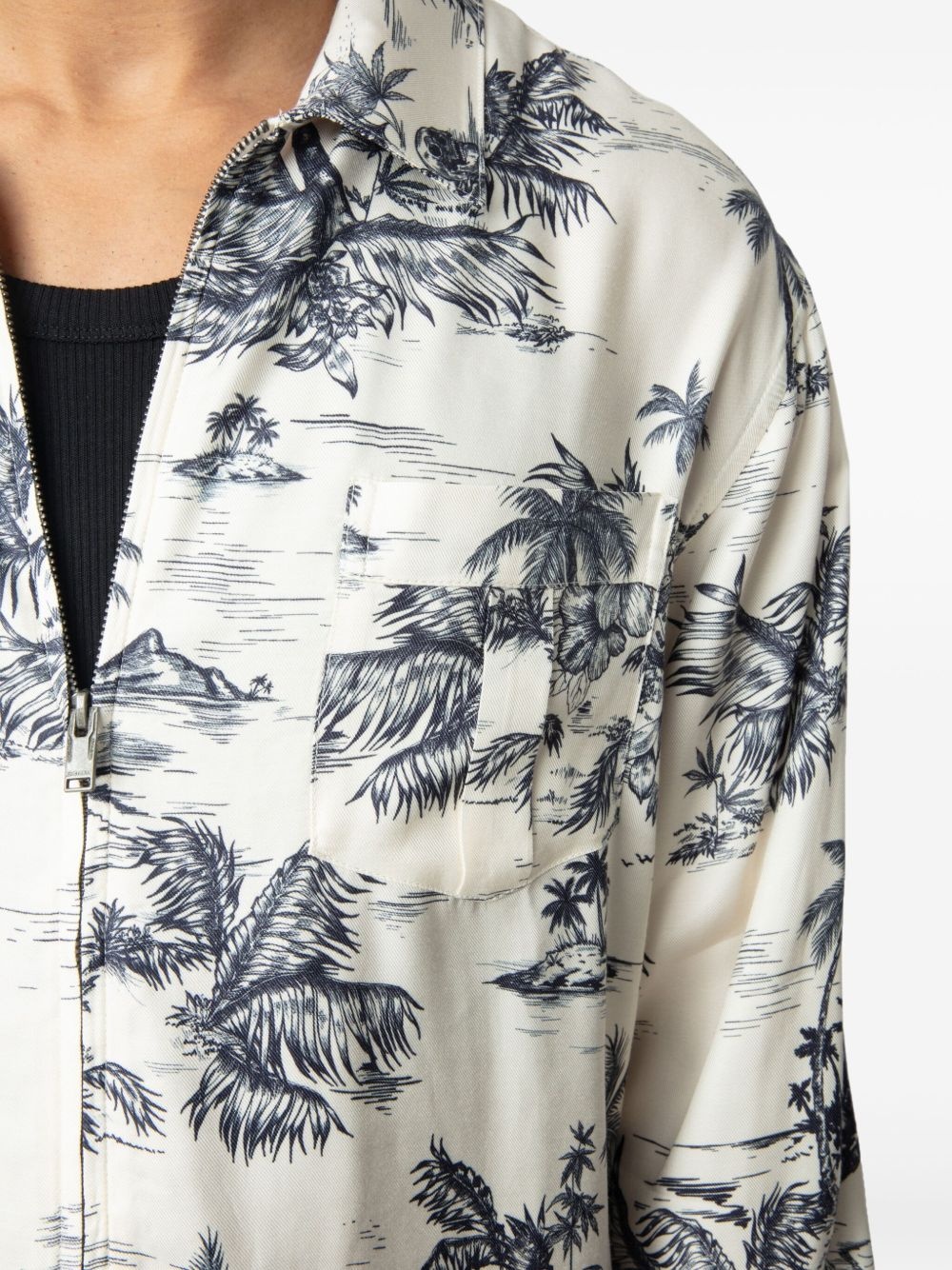 Suzy palm-print shirt - 7