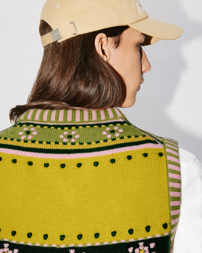 Fairisle knitted jumper vest 7