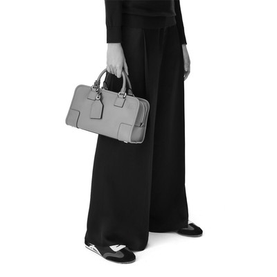 Loewe Amazona 28 bag in classic calfkin outlook