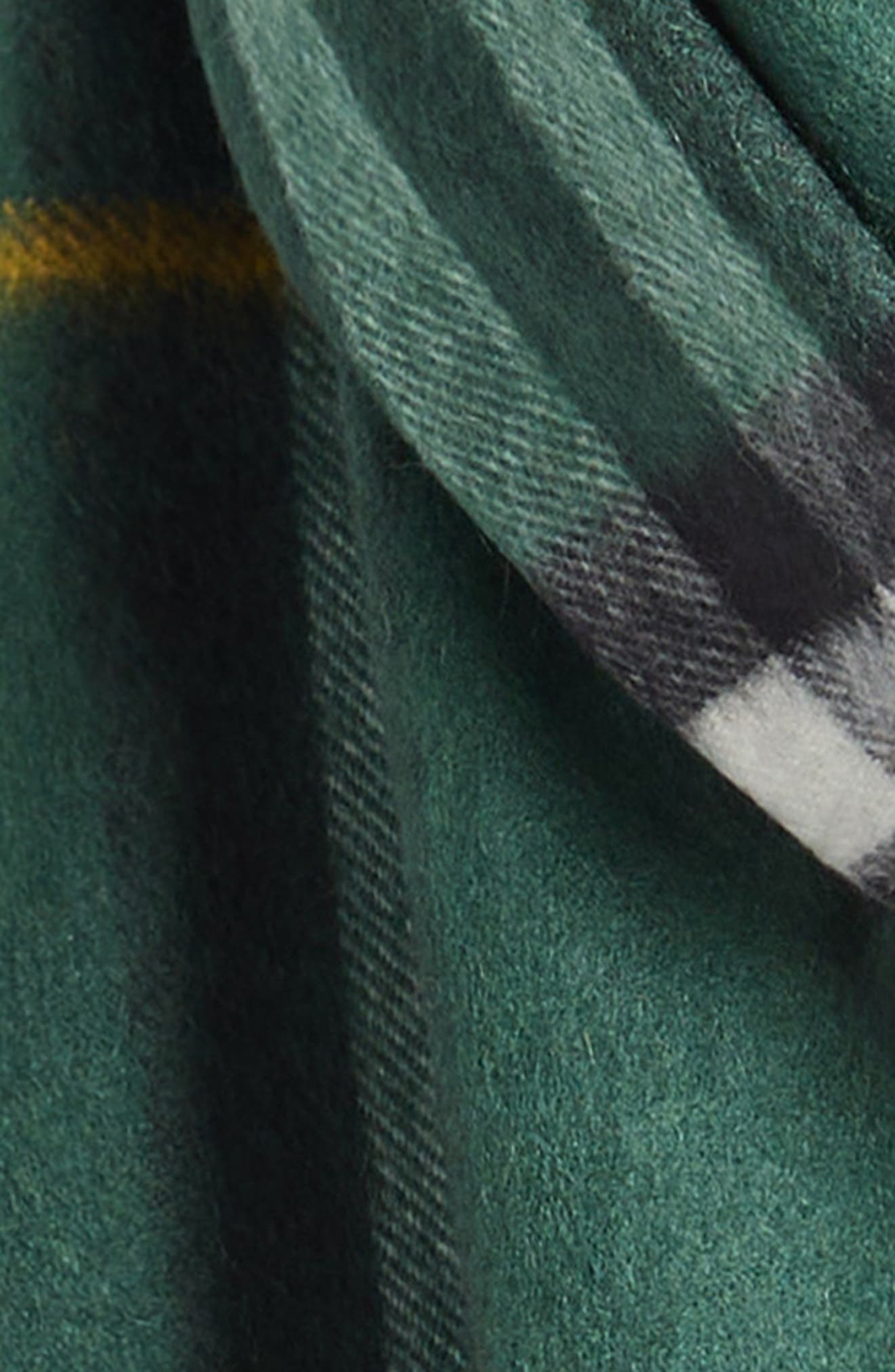 burberry Giant Check Cashmere Scarf in Dark Fern Green at Nordstrom - 4
