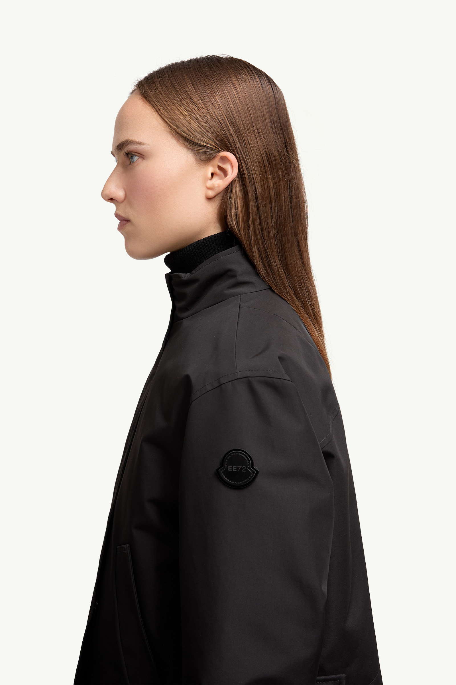 Moncler x EE72 by Edward Enninful Krovanh Short Down Jacket - 4
