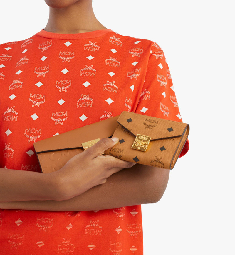 MCM Tracy Trifold Wallet in Visetos outlook
