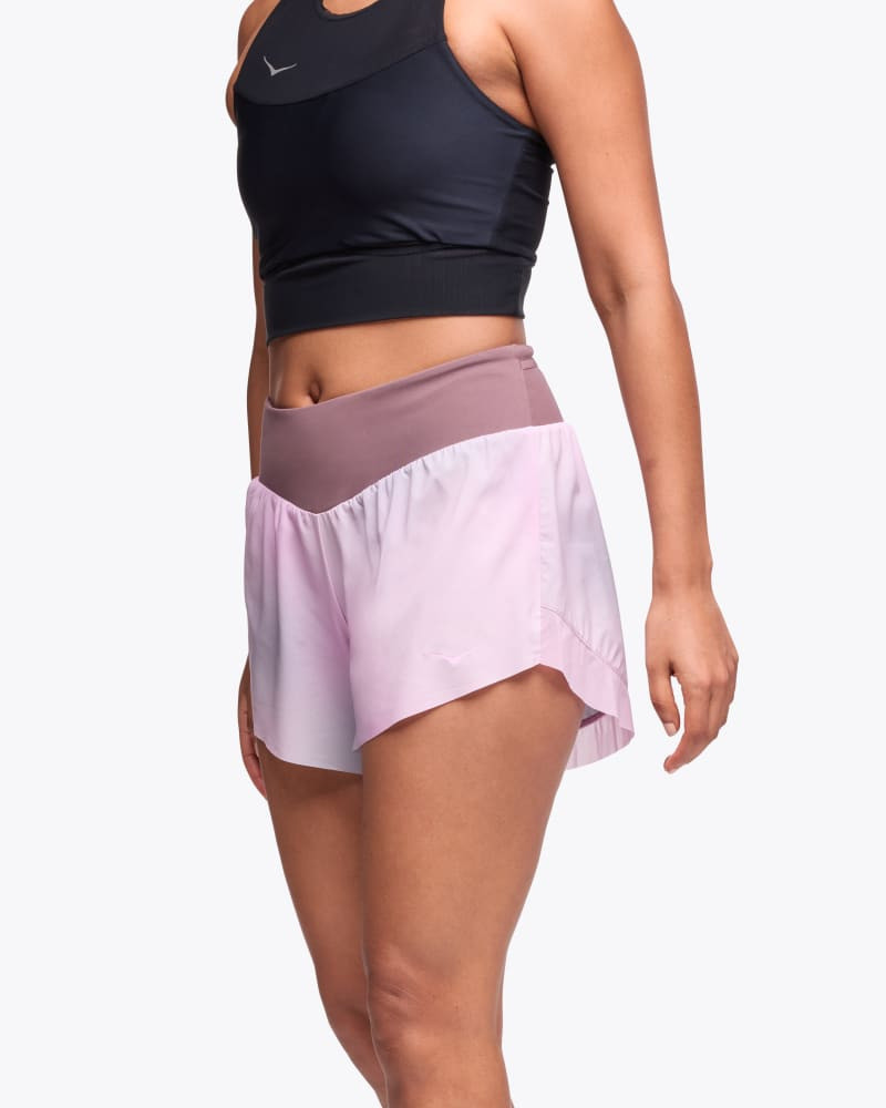 Women's Glide 4" Short in Run Print 1