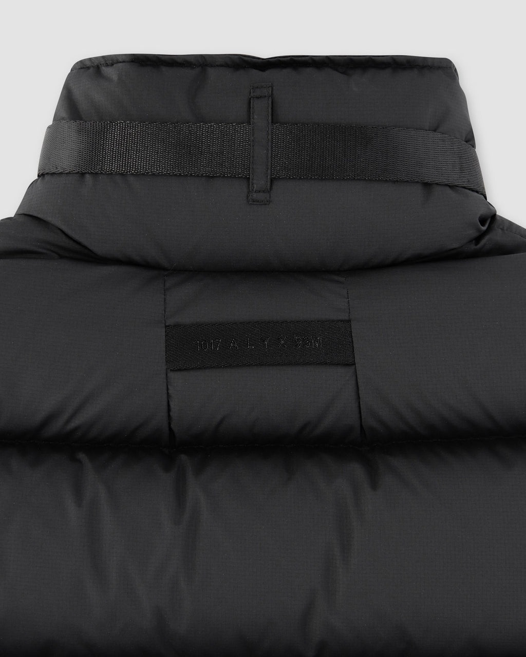 PUFFER VEST W METAL BUCKLE - 7