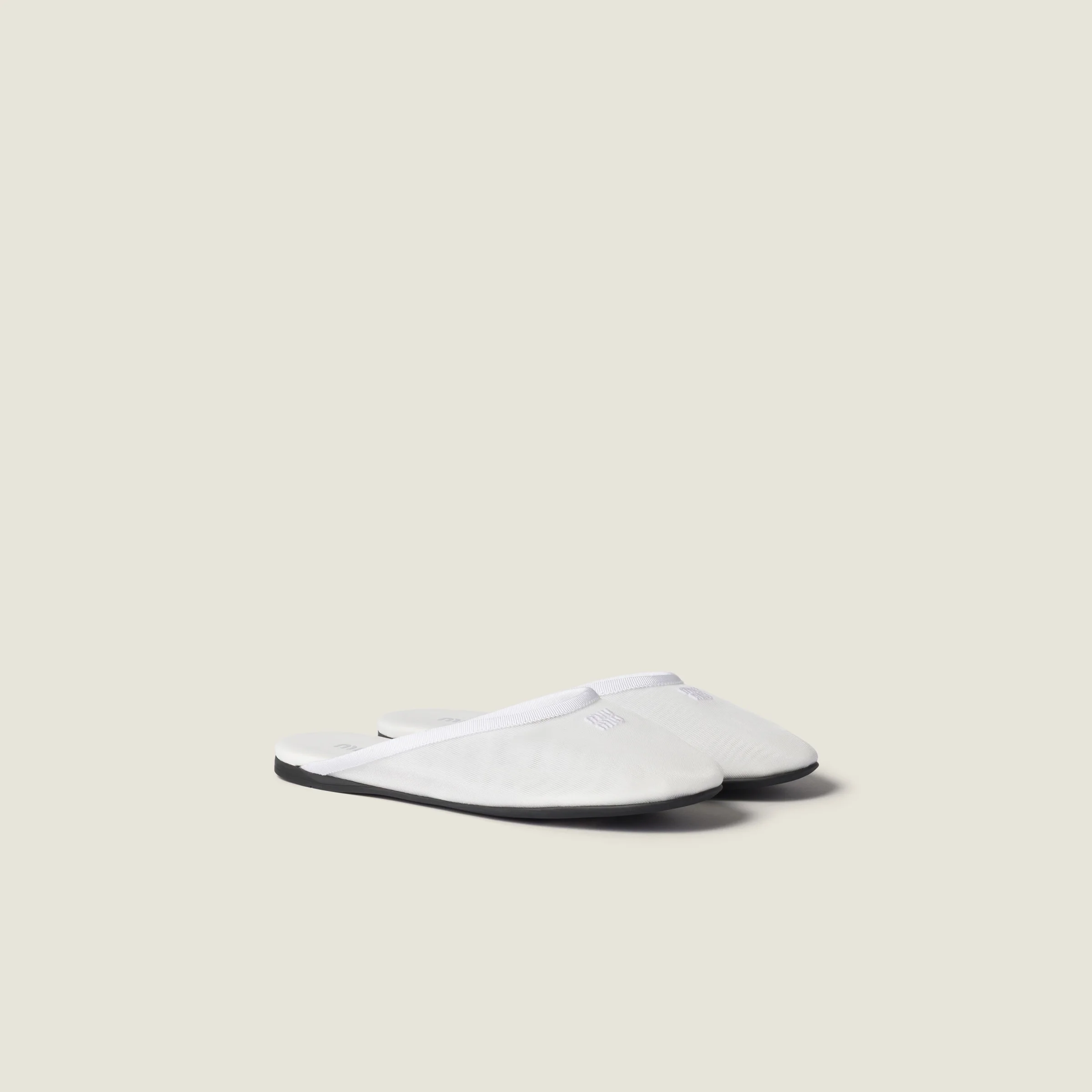 Mesh fabric slippers - 1
