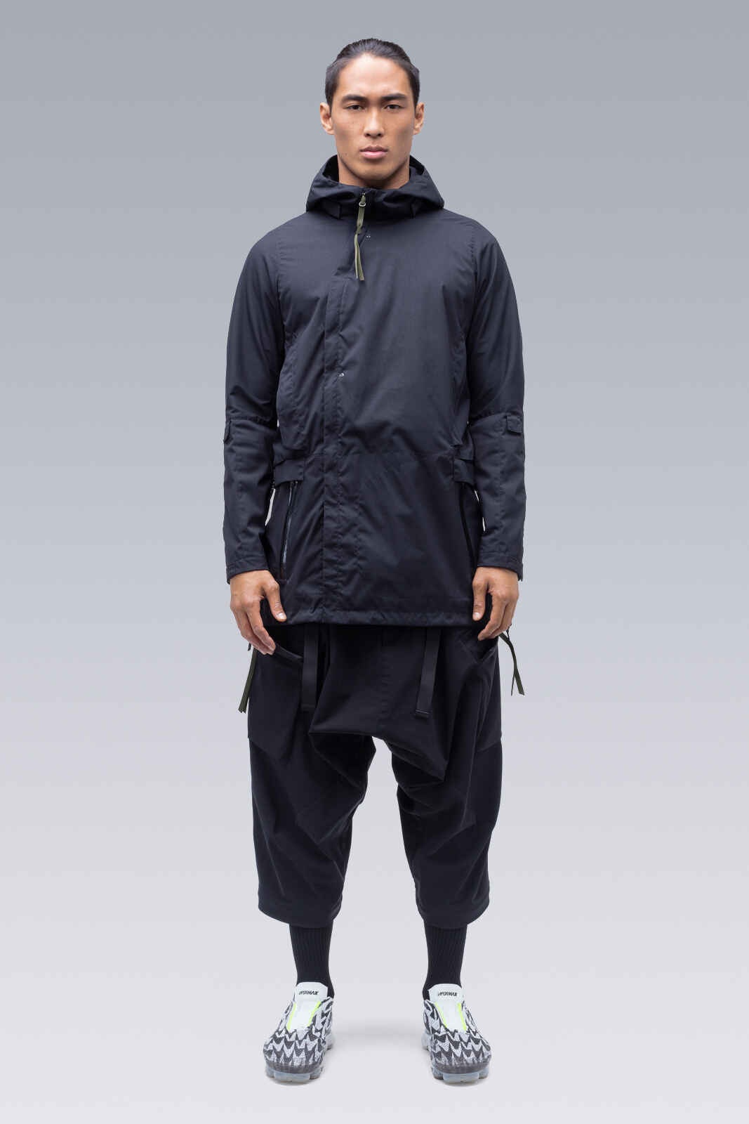 J33-E Black  - 1
