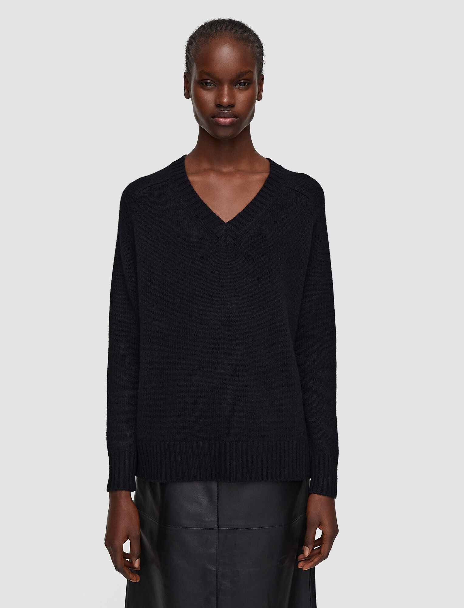 Open Cashmere V Neck Jumper - 3