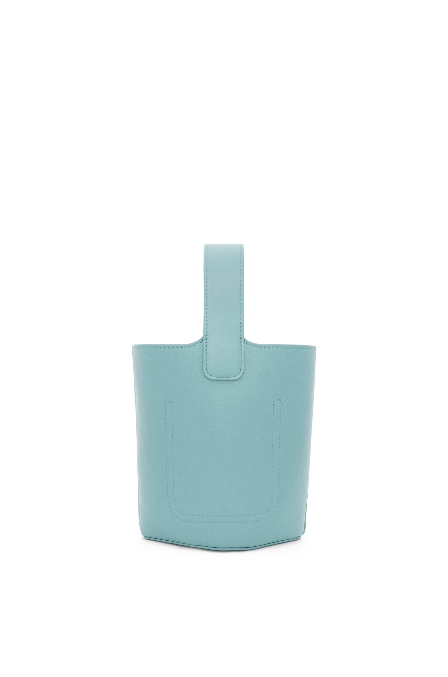 Mini Pebble bucket in smooth calfskin - 4