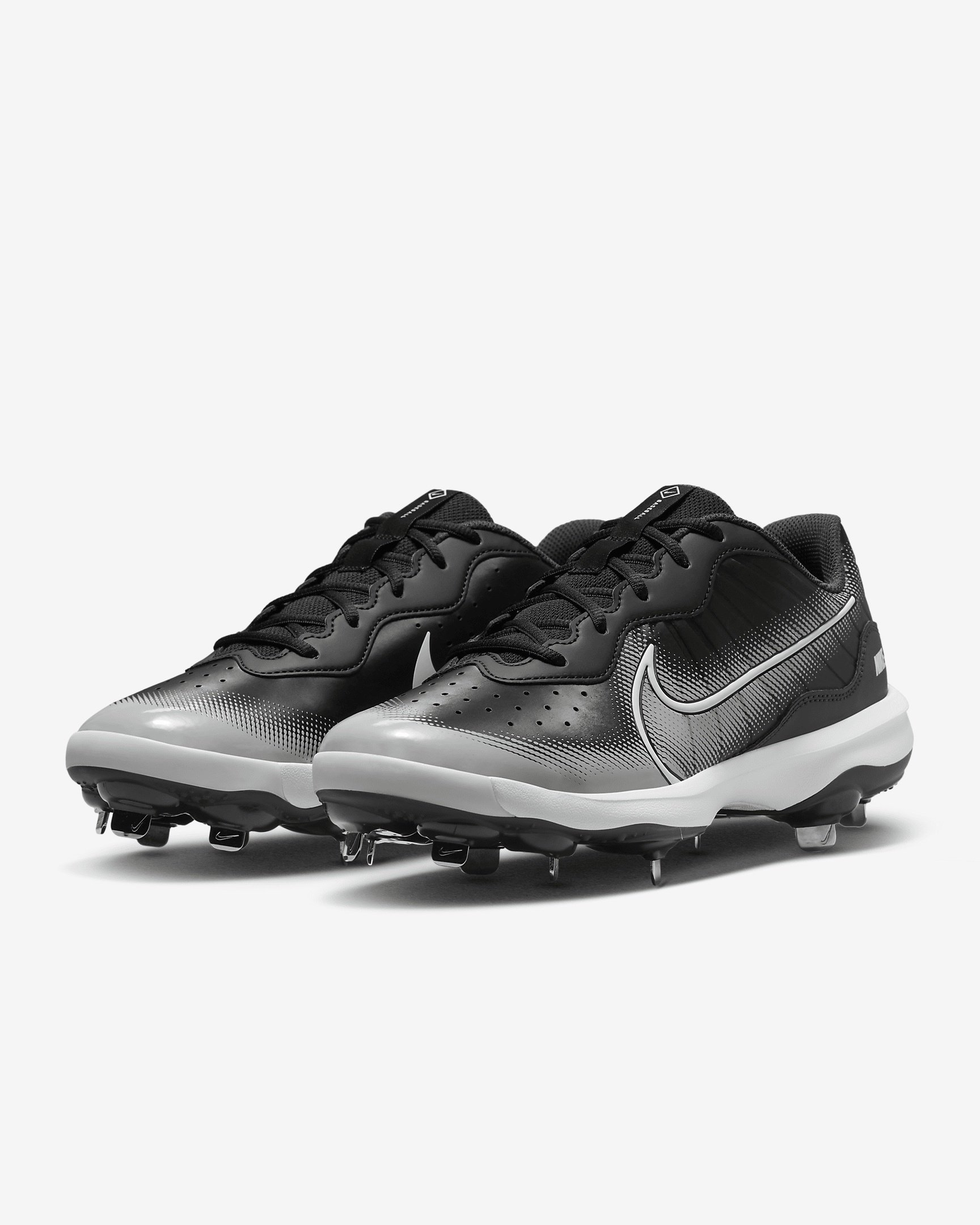 Nike Men's Alpha Huarache Varsity 4 Low Baseball Cleats - 5