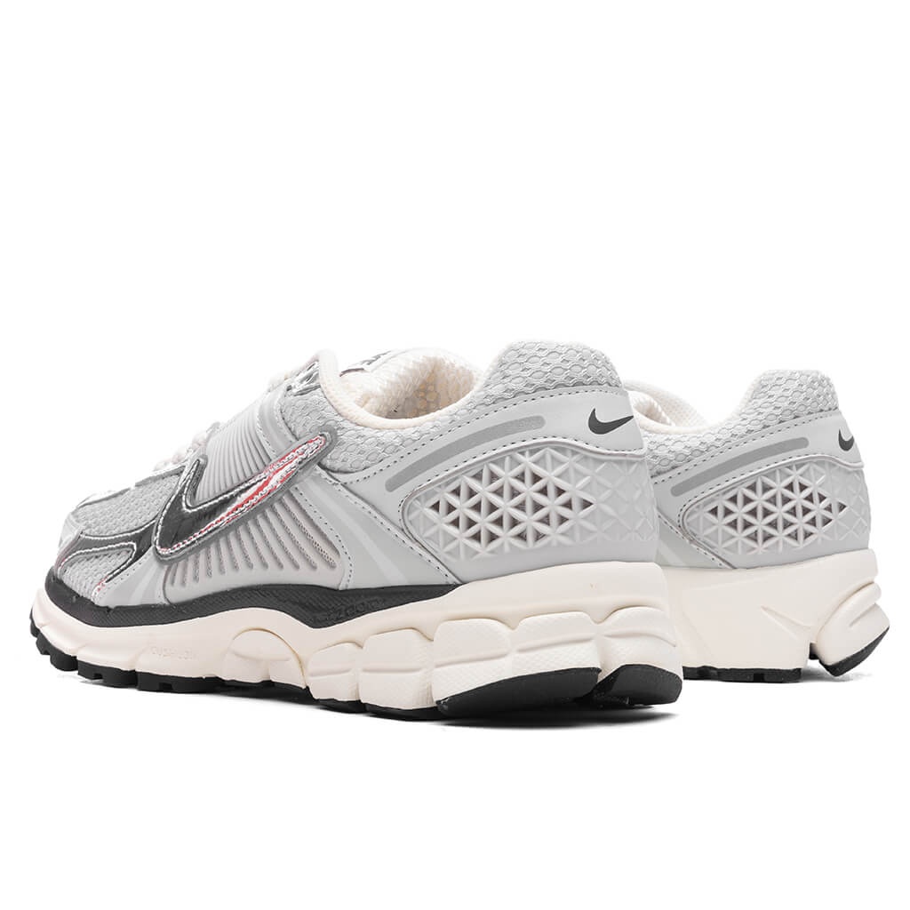 ZOOM VOMERO 5 - PHOTON DUST/CHROME/GRIDIRON/SAIL - 3