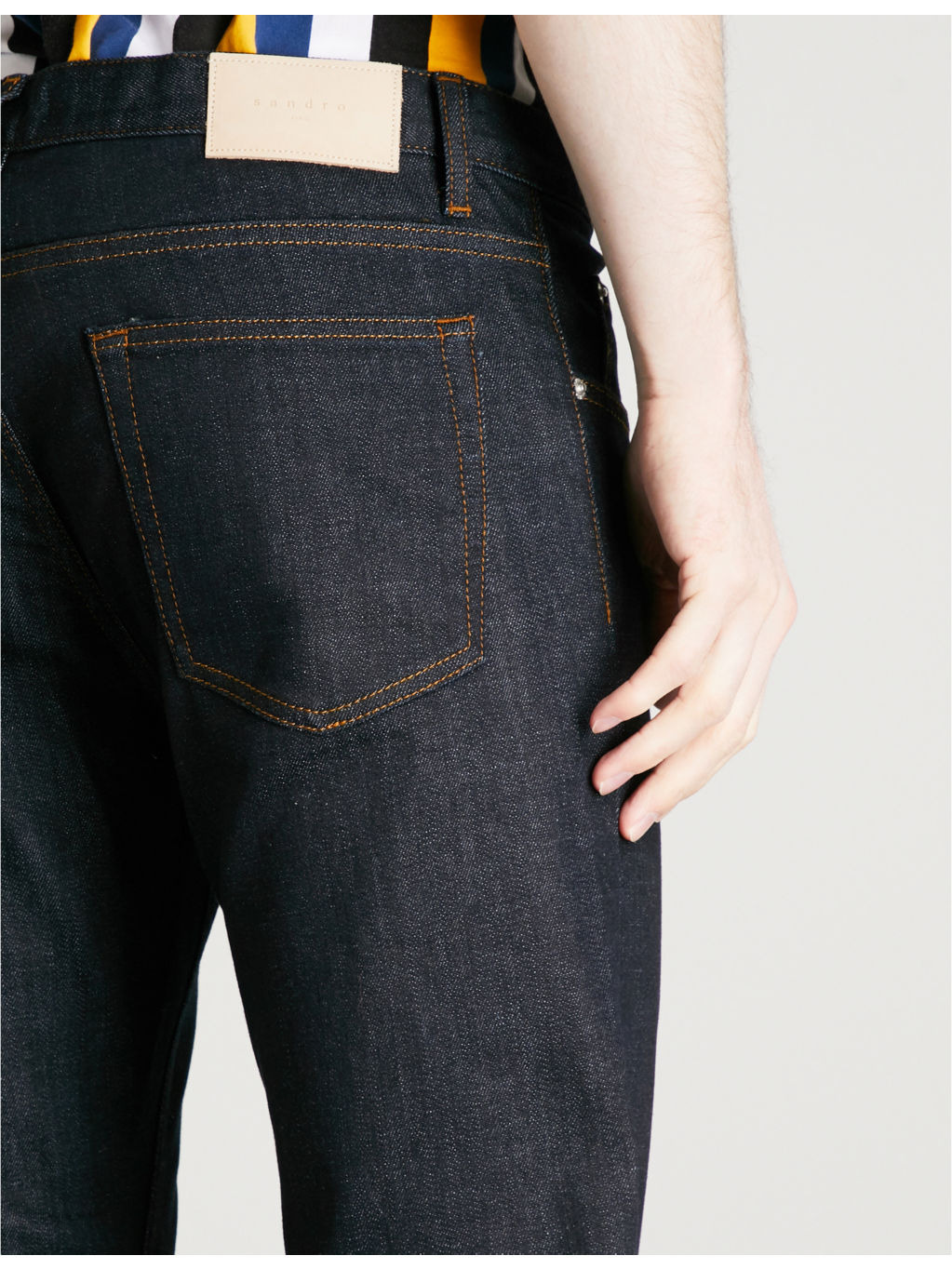 Regular-fit tapered jeans - 7