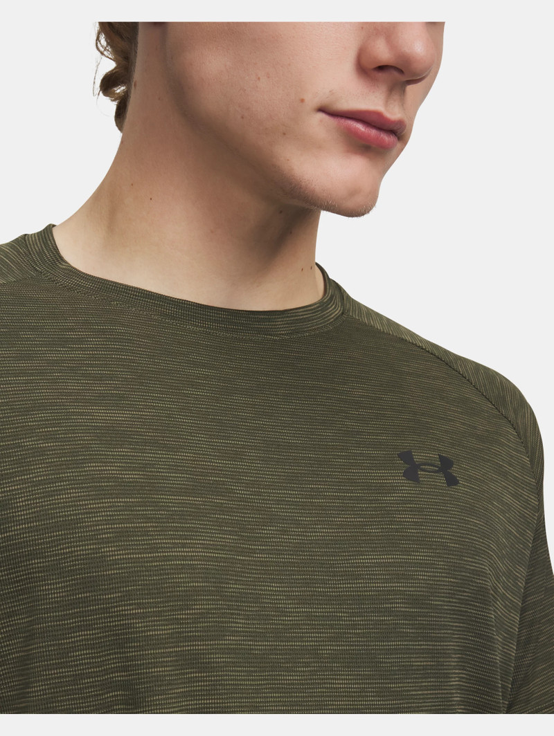 UA Tech™ Textured 5