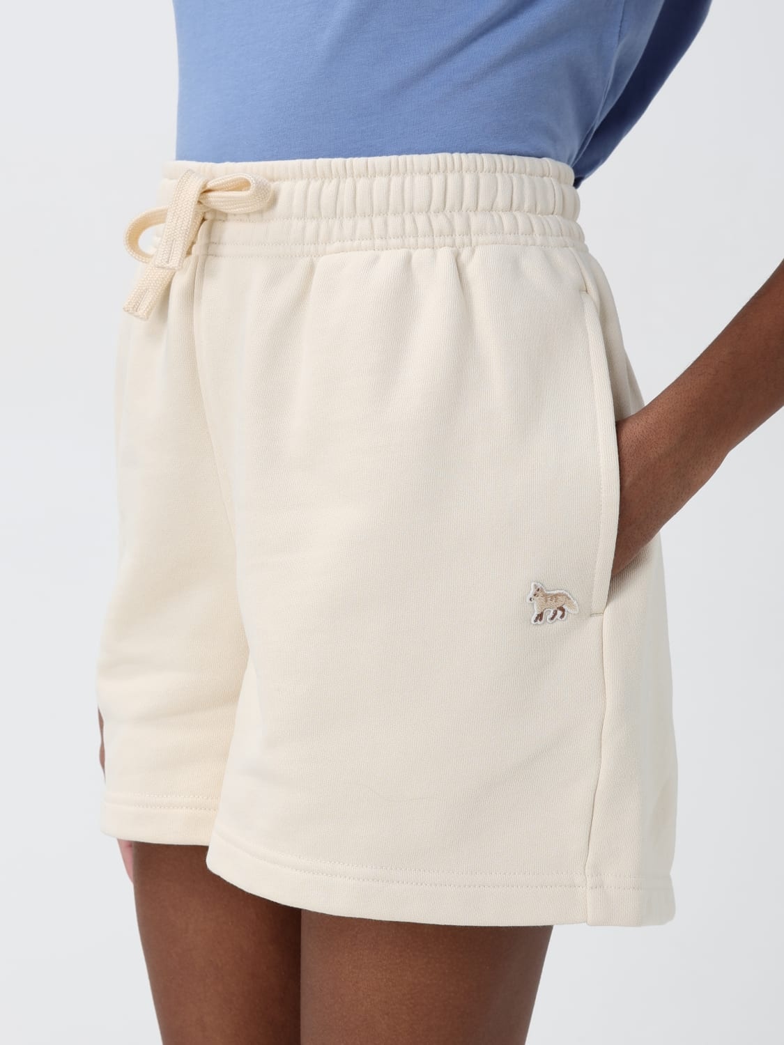 Short woman Maison KitsunÉ - 3