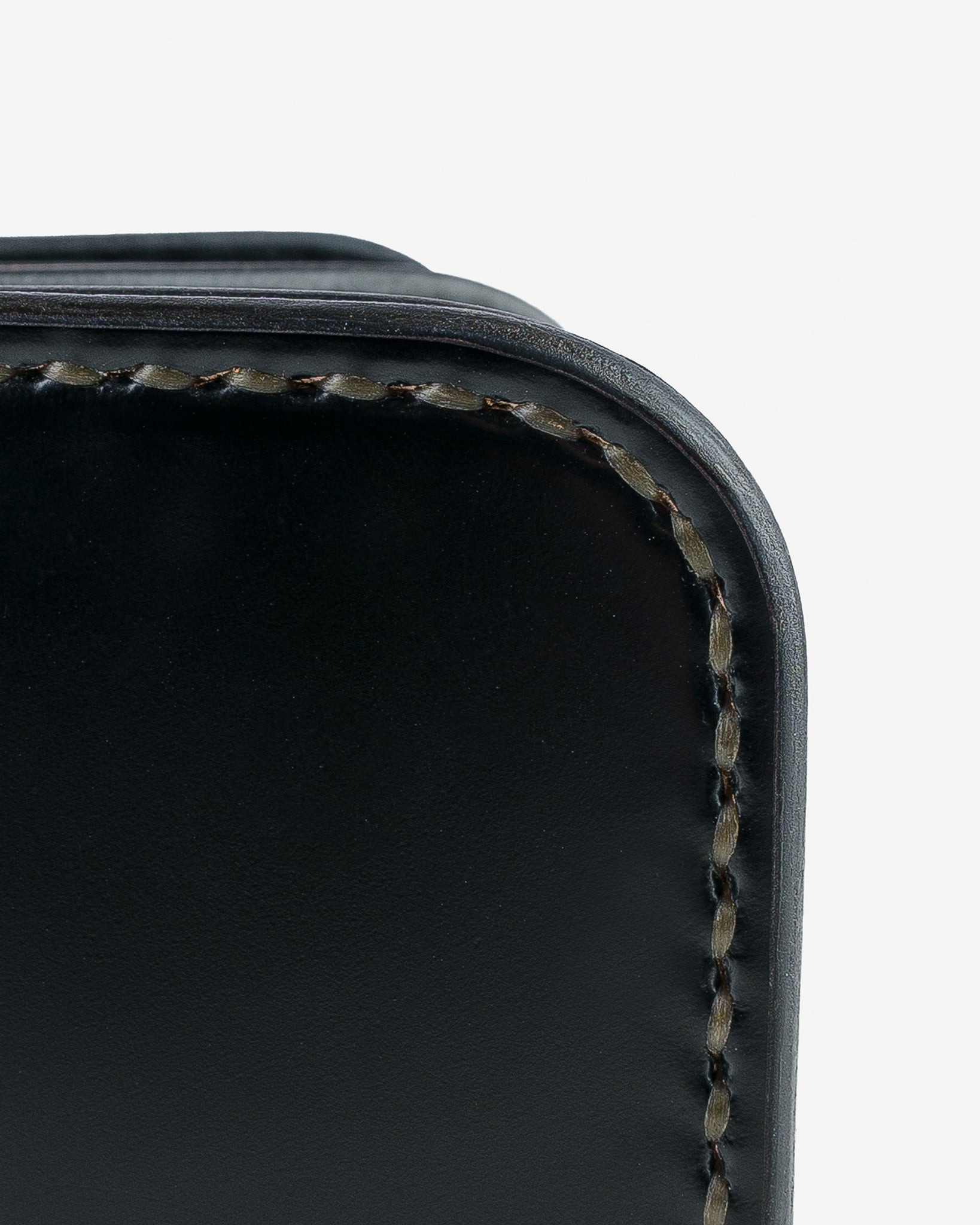IHG-02-BLK Medium Shell Cordovan Wallet - Black - 3