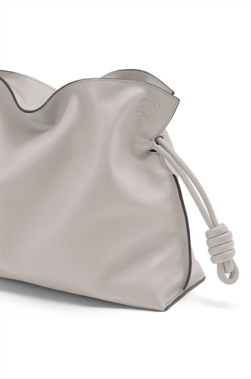 Flamenco clutch in nappa calfskin 7