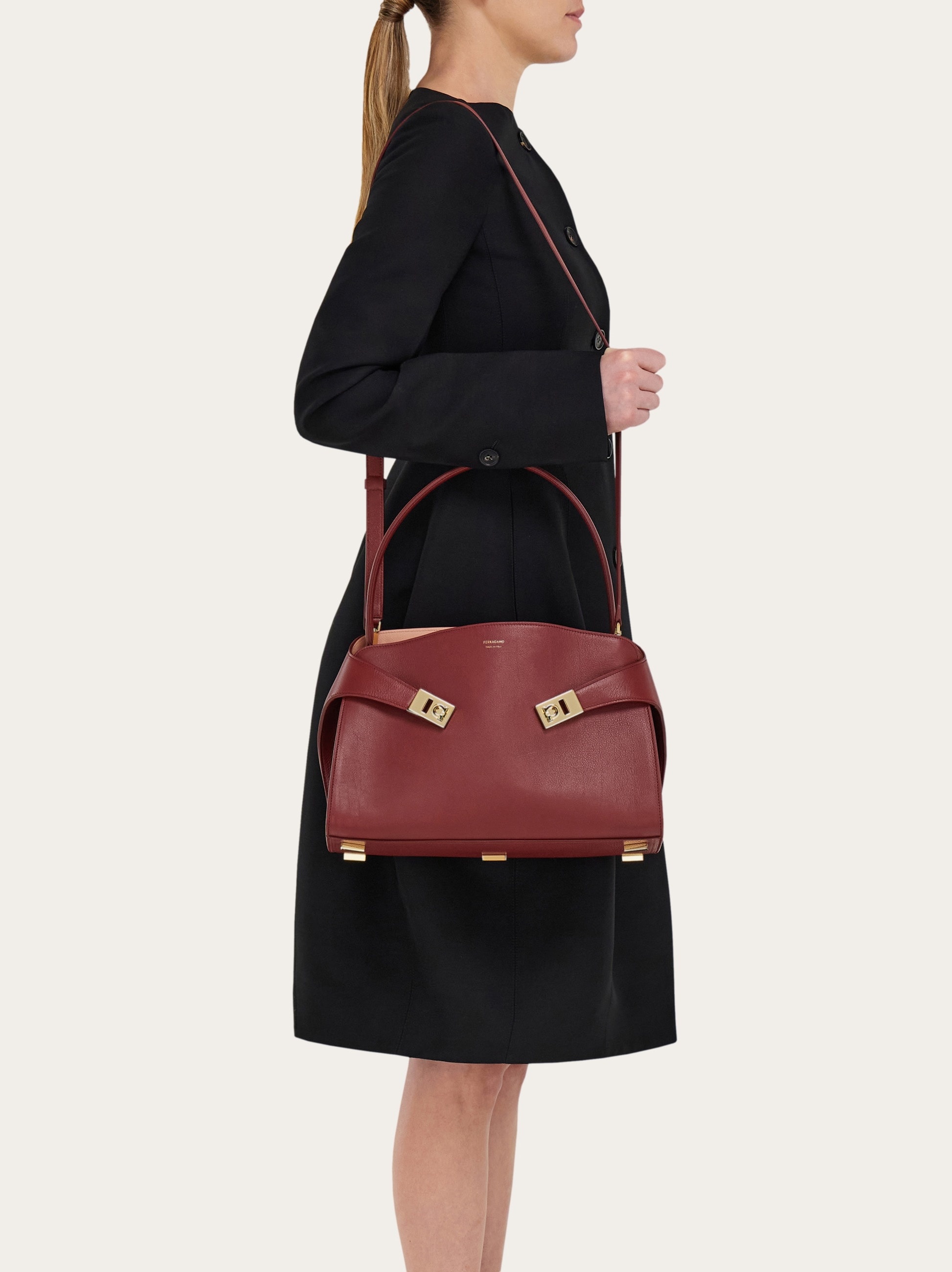 Hug soft bicolor shoulder bag (M) - 9