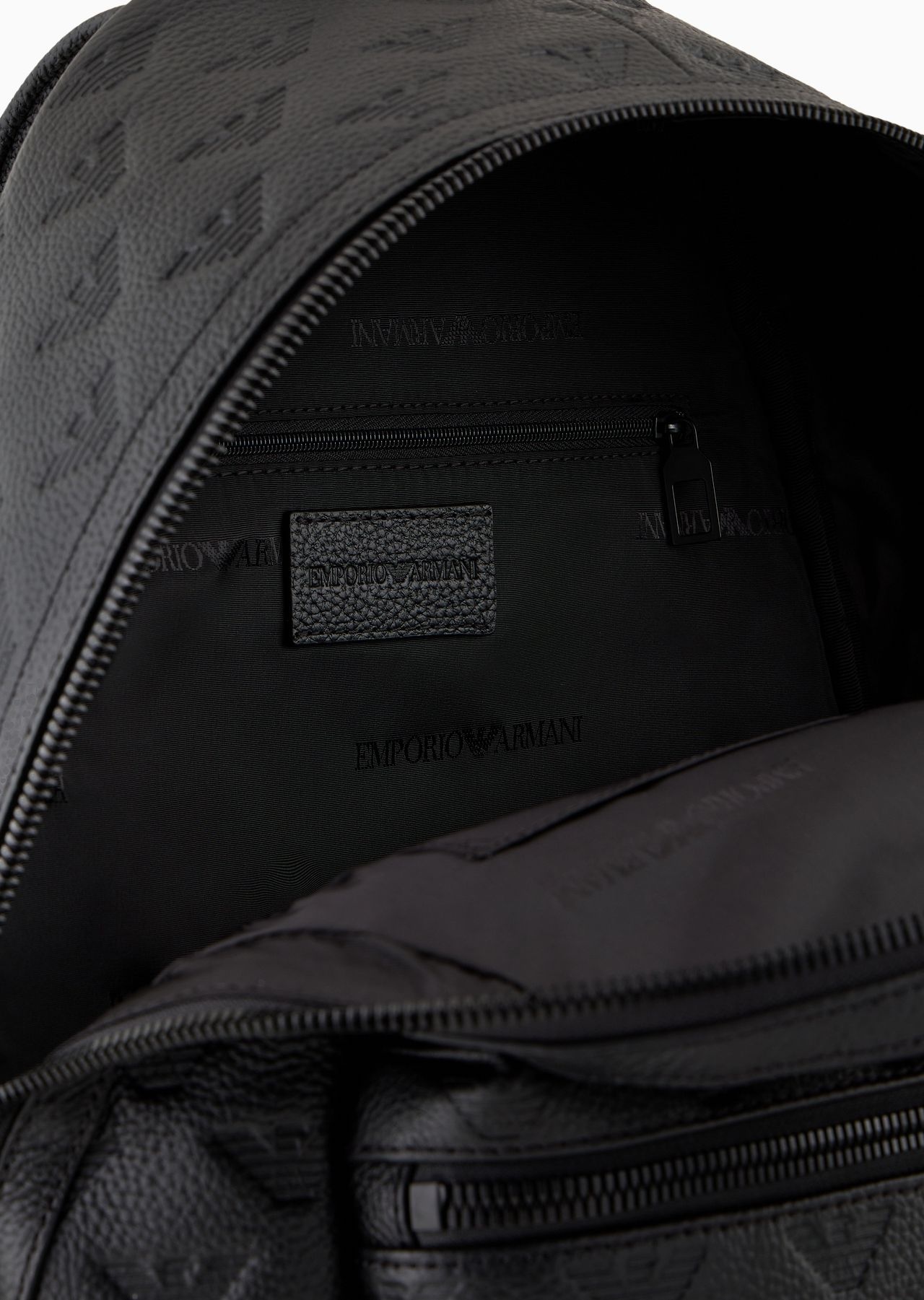 Round leather backpack with all-over embossed eagle - 4