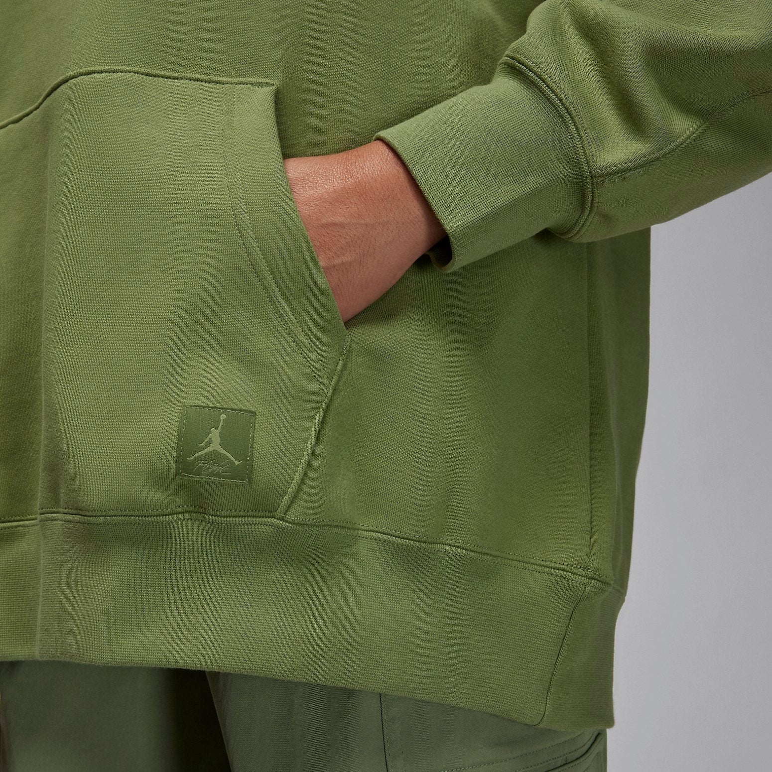 (WMNS) Air Jordan Flight Fleece Pullover Hoodie 'Sky J Light Olive' FB5111-340 - 3