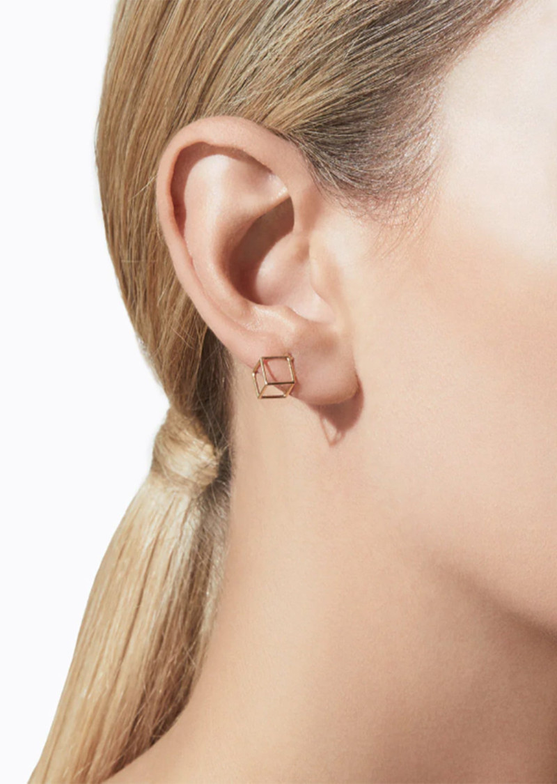 SHIHARA Square Earring 7 outlook