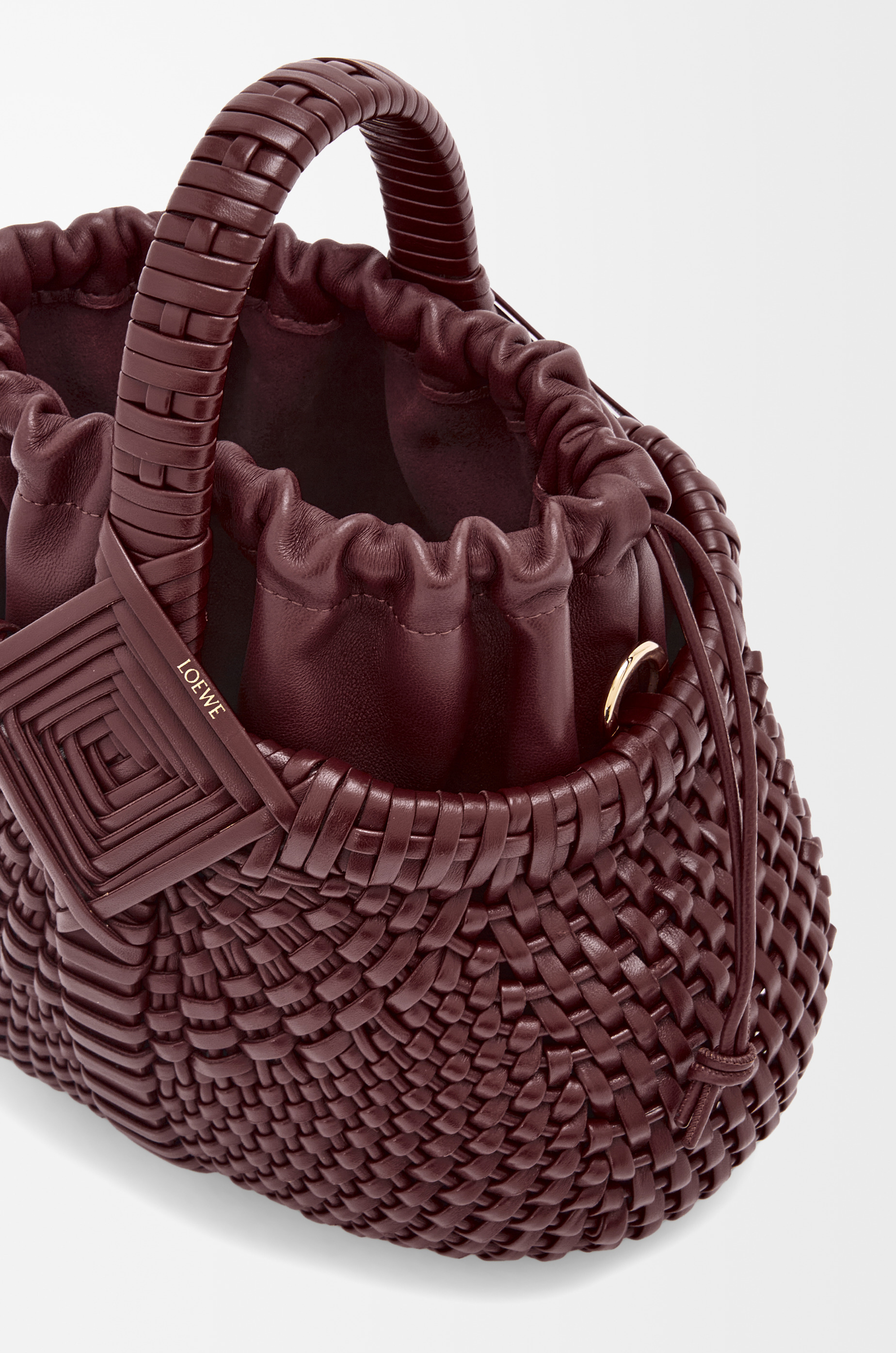 Mini Diamond round basket in calfskin - 7